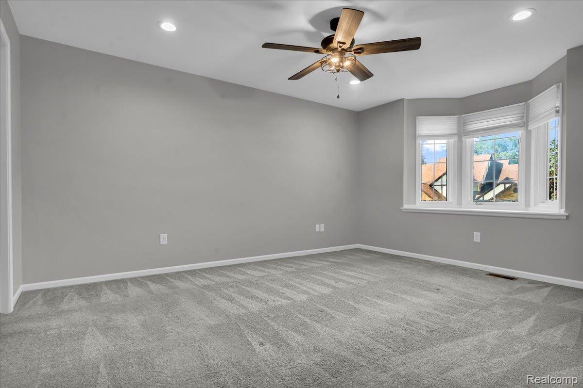 2765 Hunter Heights Drive Property Photo 27