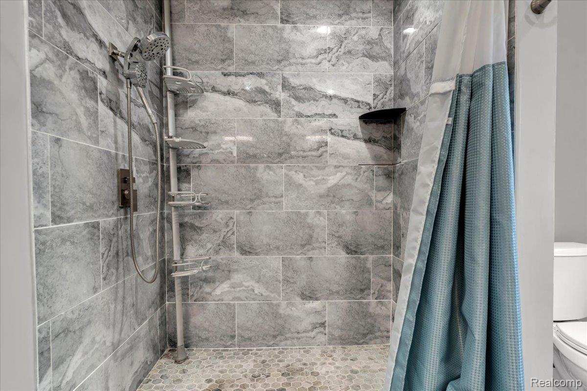 2765 Hunter Heights Drive Property Photo 30