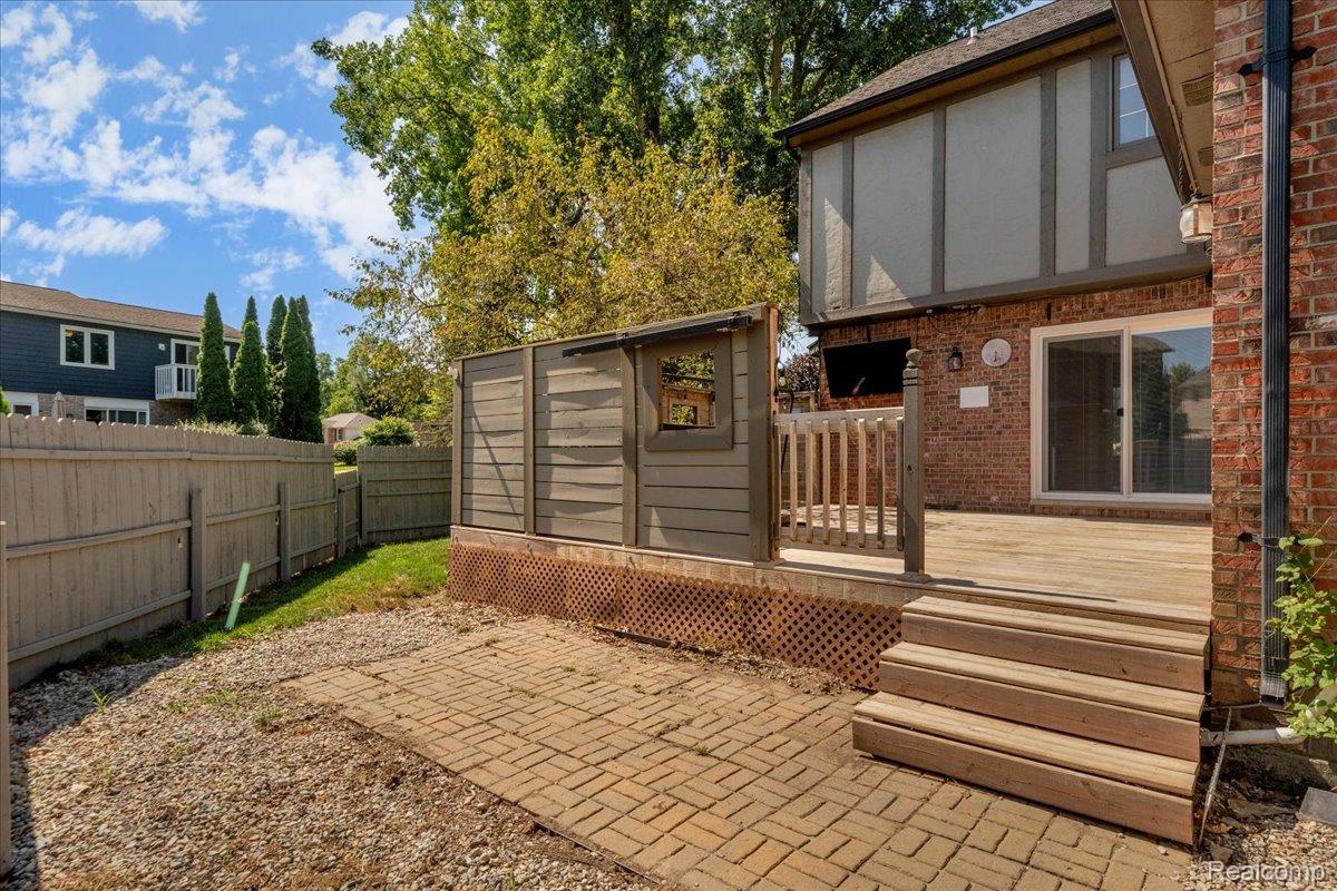 2765 Hunter Heights Drive Property Photo 42