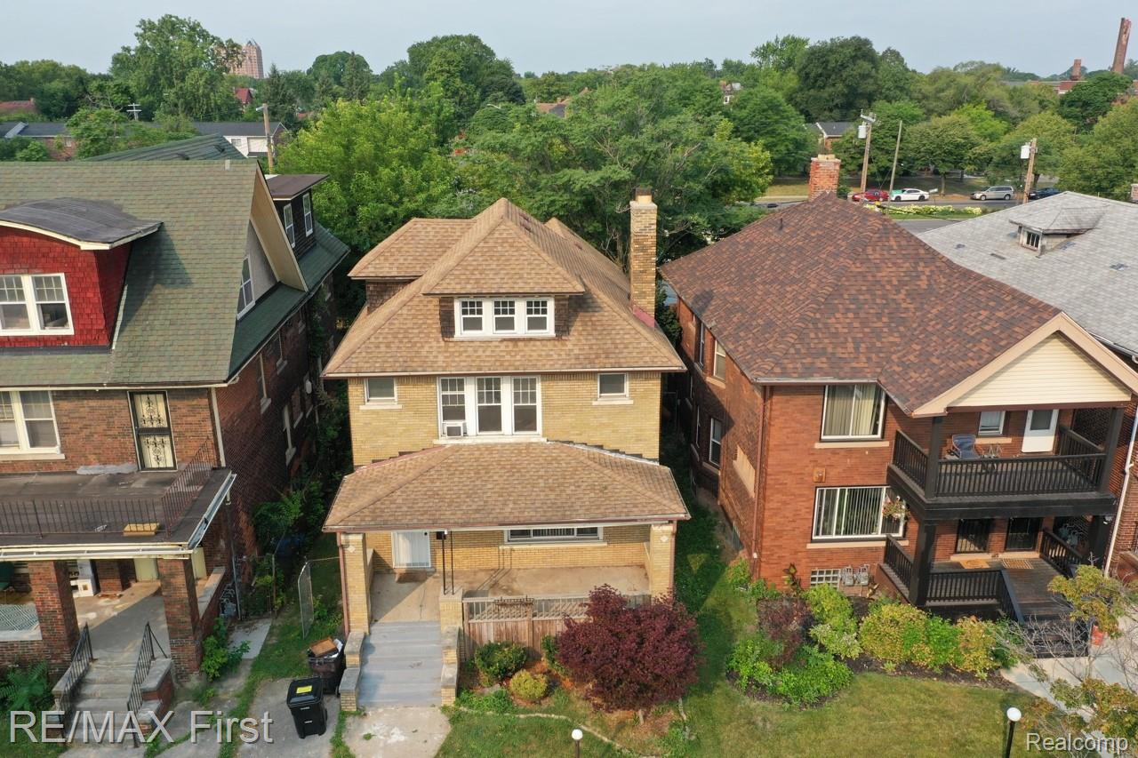7455 Churchill Street Property Photo 1