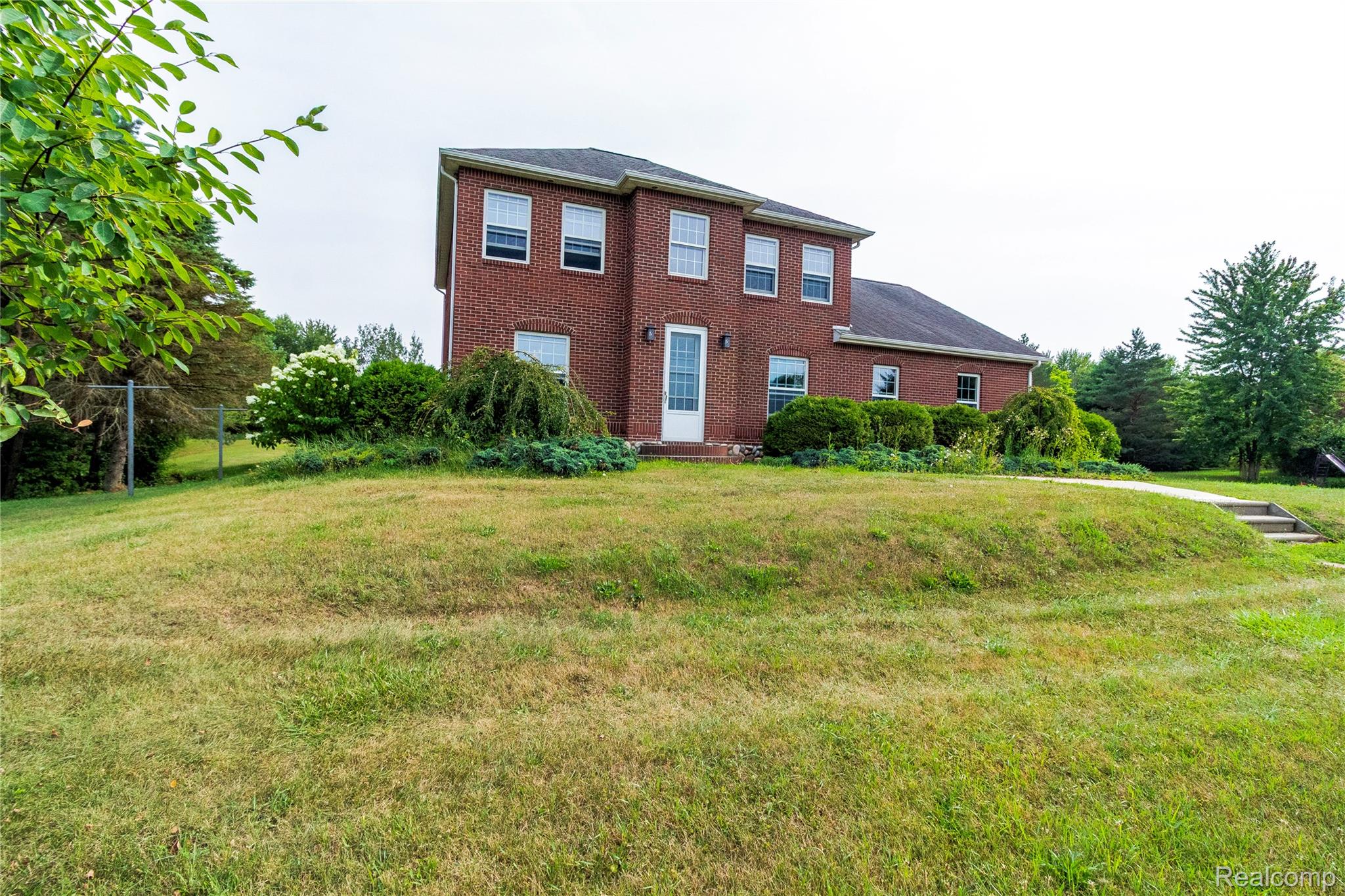 4667 Montgomery Road Property Photo 1