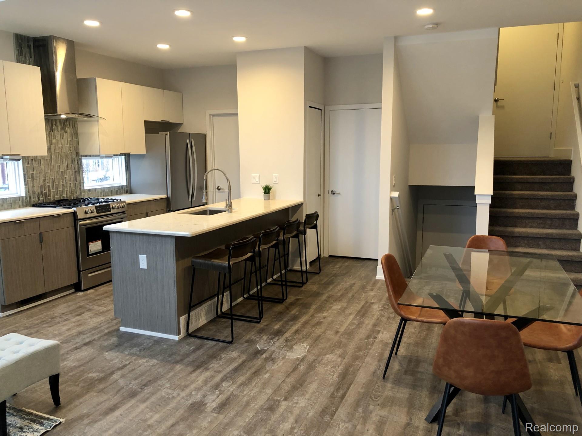 2080 Villa Property Photo 9