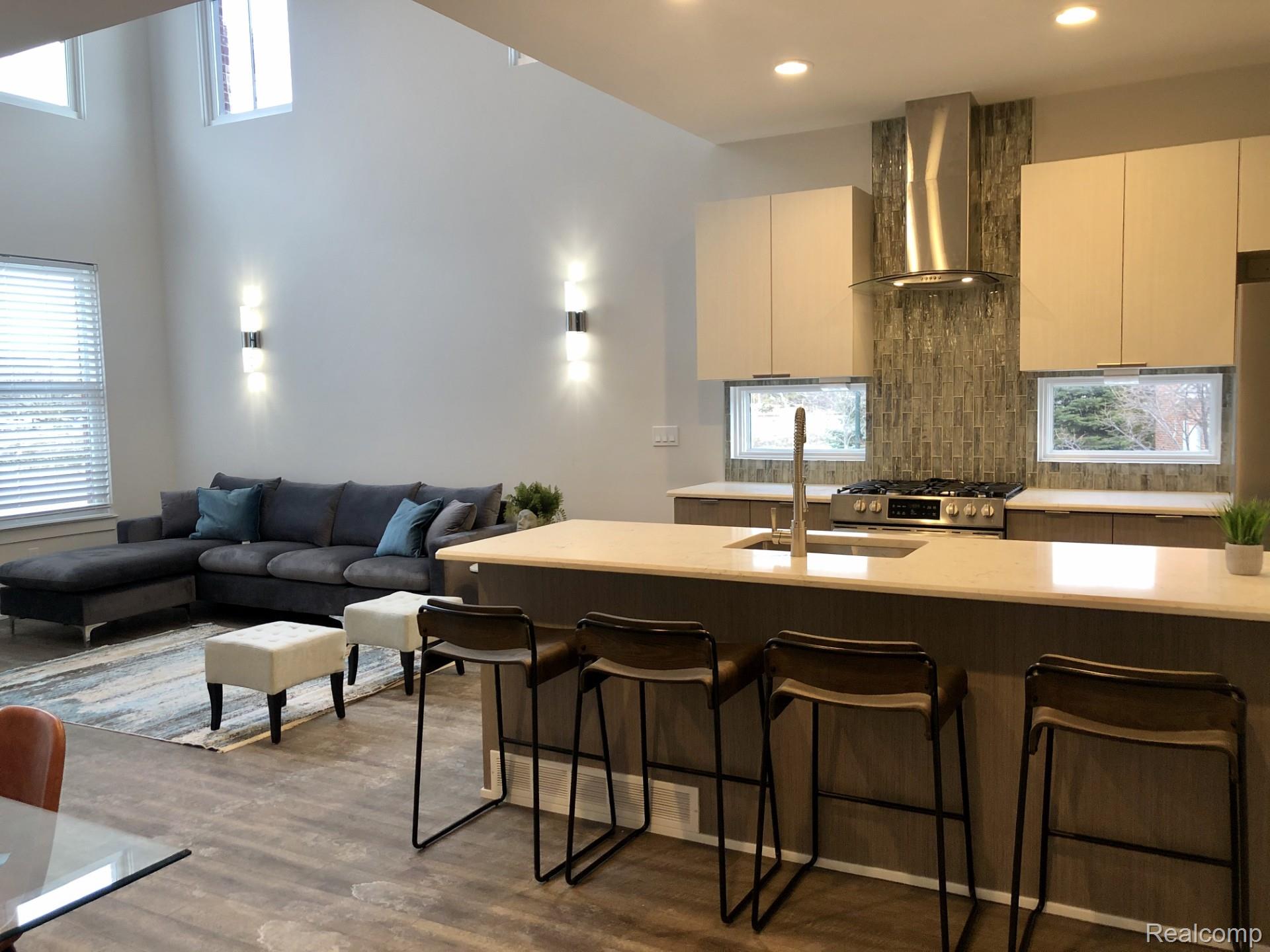 2080 Villa Property Photo 11