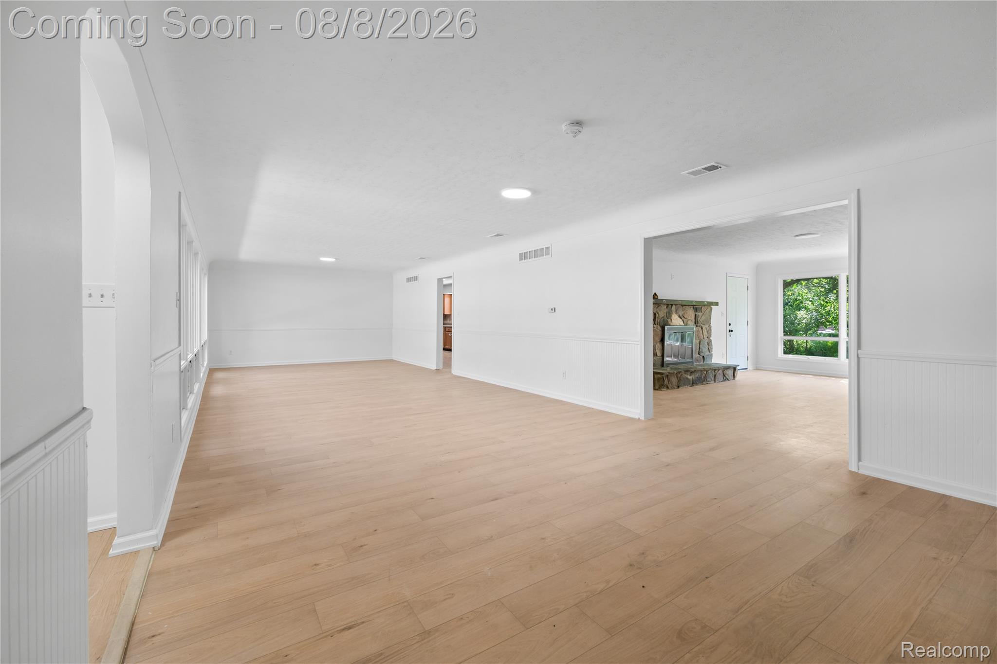 208 N Washington Street Property Photo 4