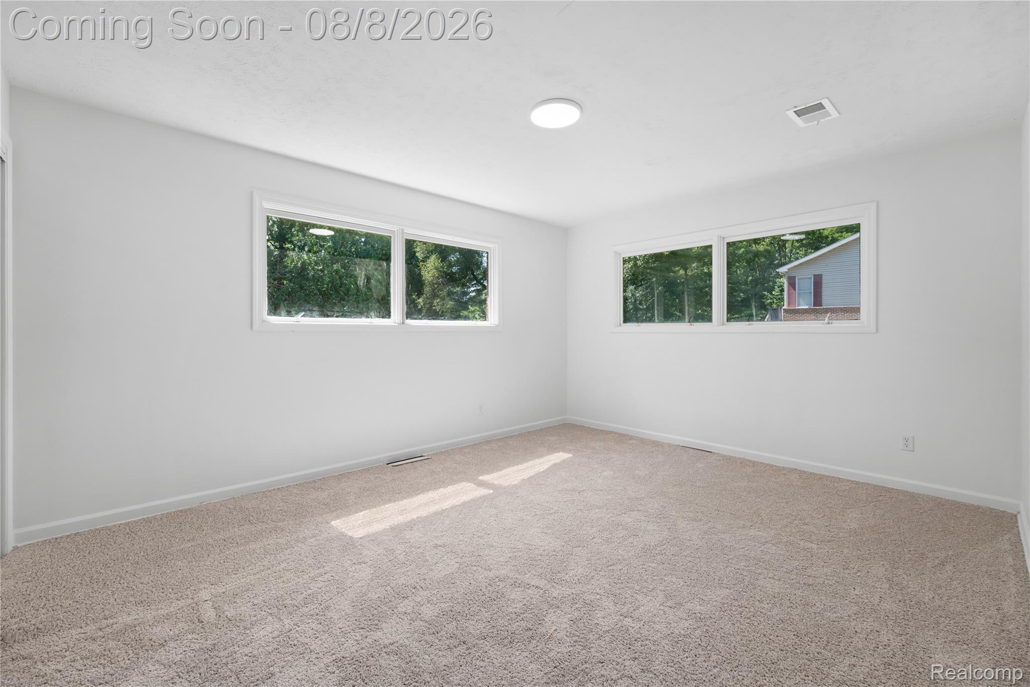 208 N Washington Street Property Photo 13
