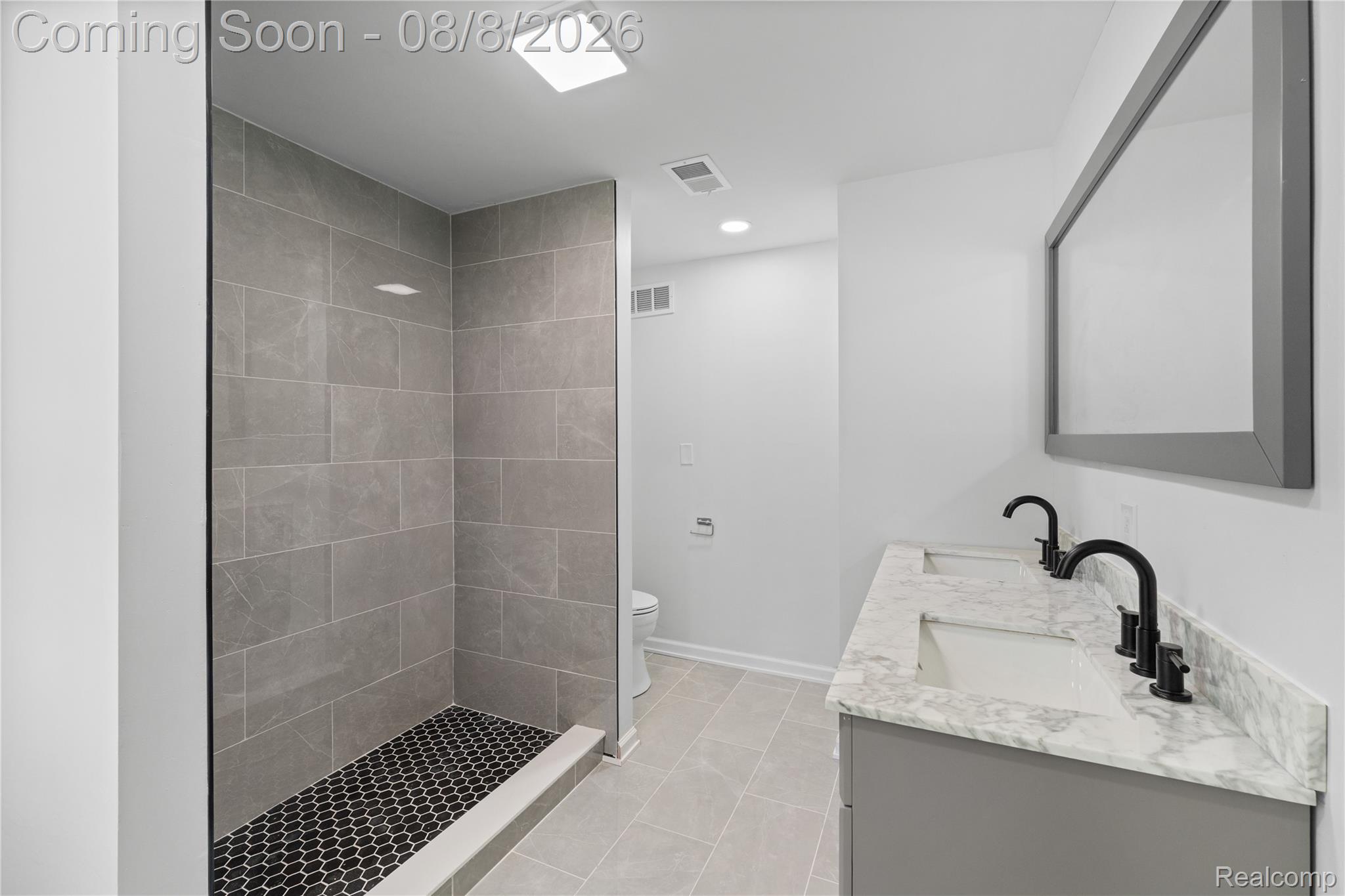 208 N Washington Street Property Photo 21