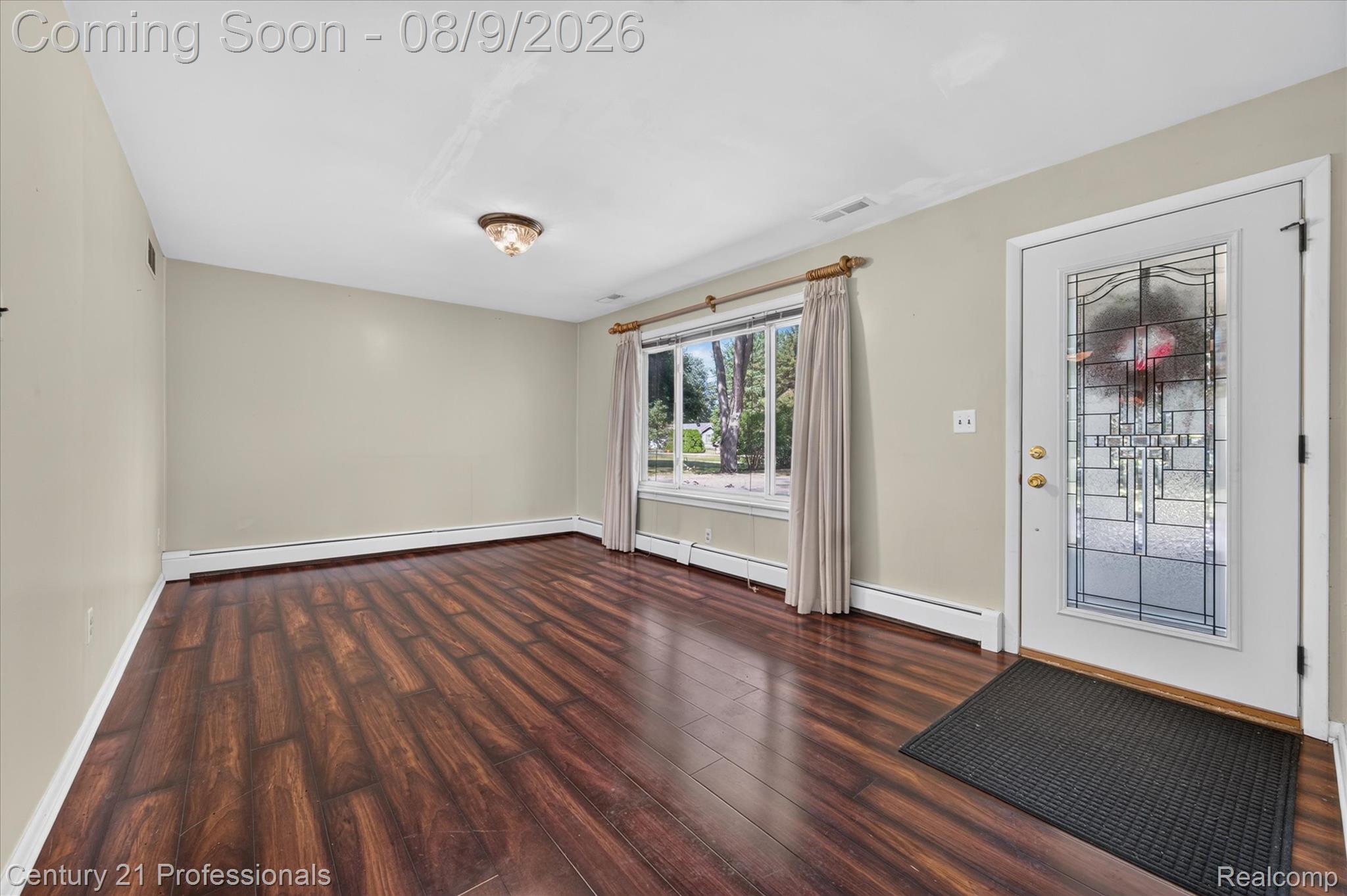 3425 Mcclure Drive Property Photo 4