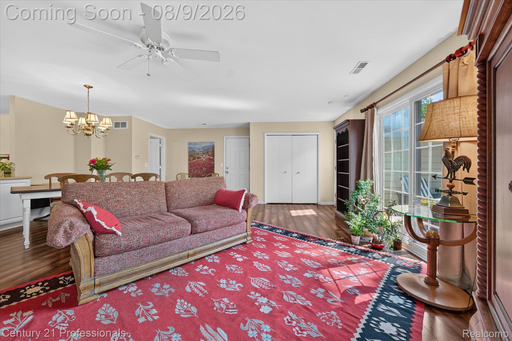 3425 Mcclure Drive Property Photo 11