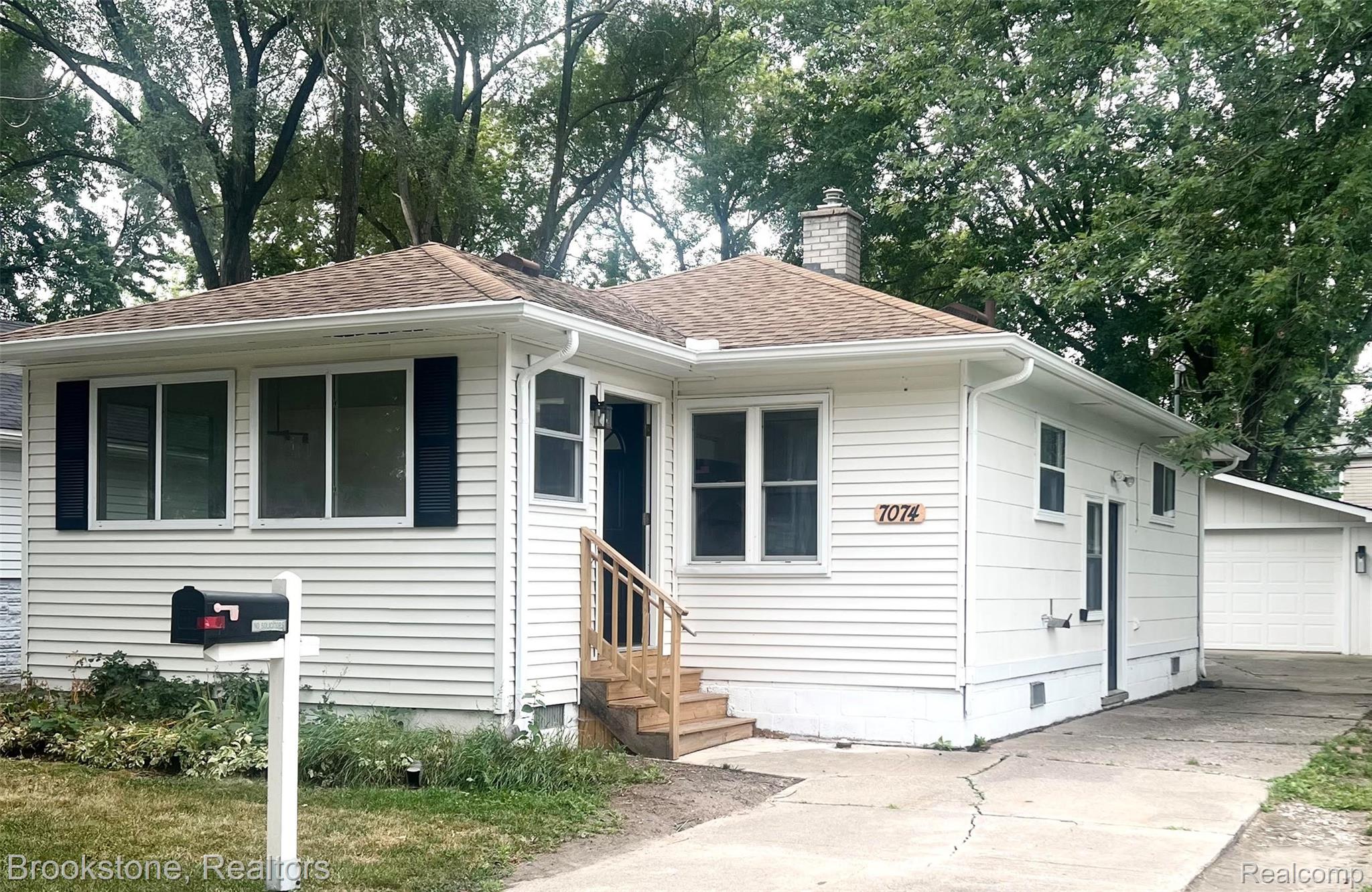 7074 Orchard Avenue Property Photo 1