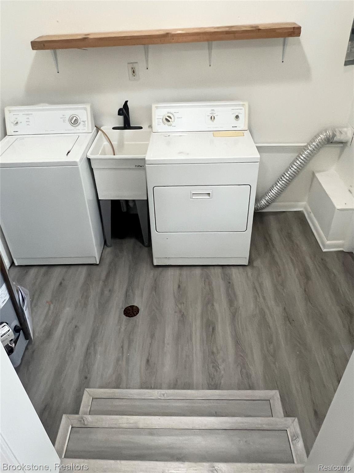 7074 Orchard Avenue Property Photo 14
