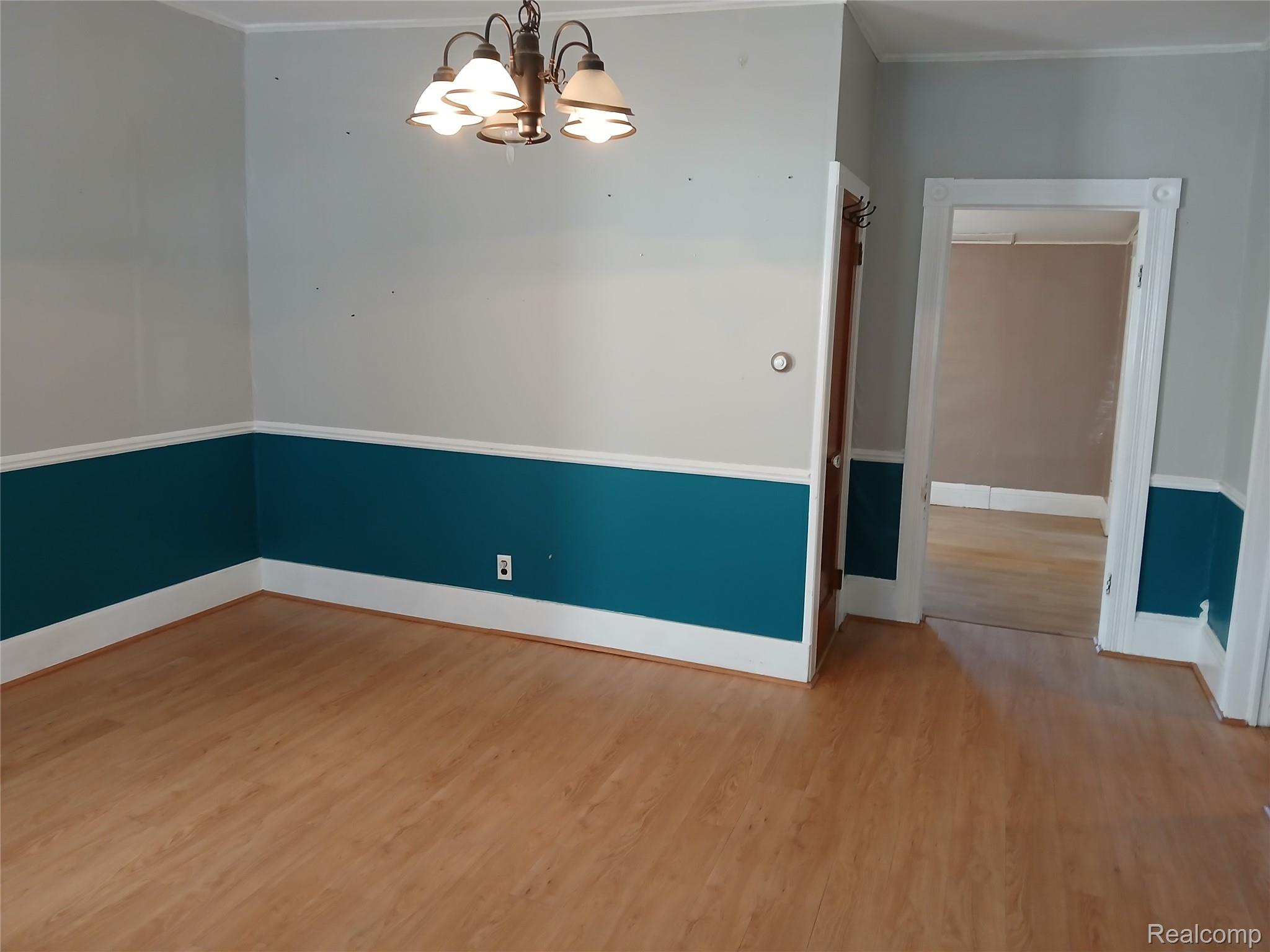 129 E Congress Street Property Photo 13