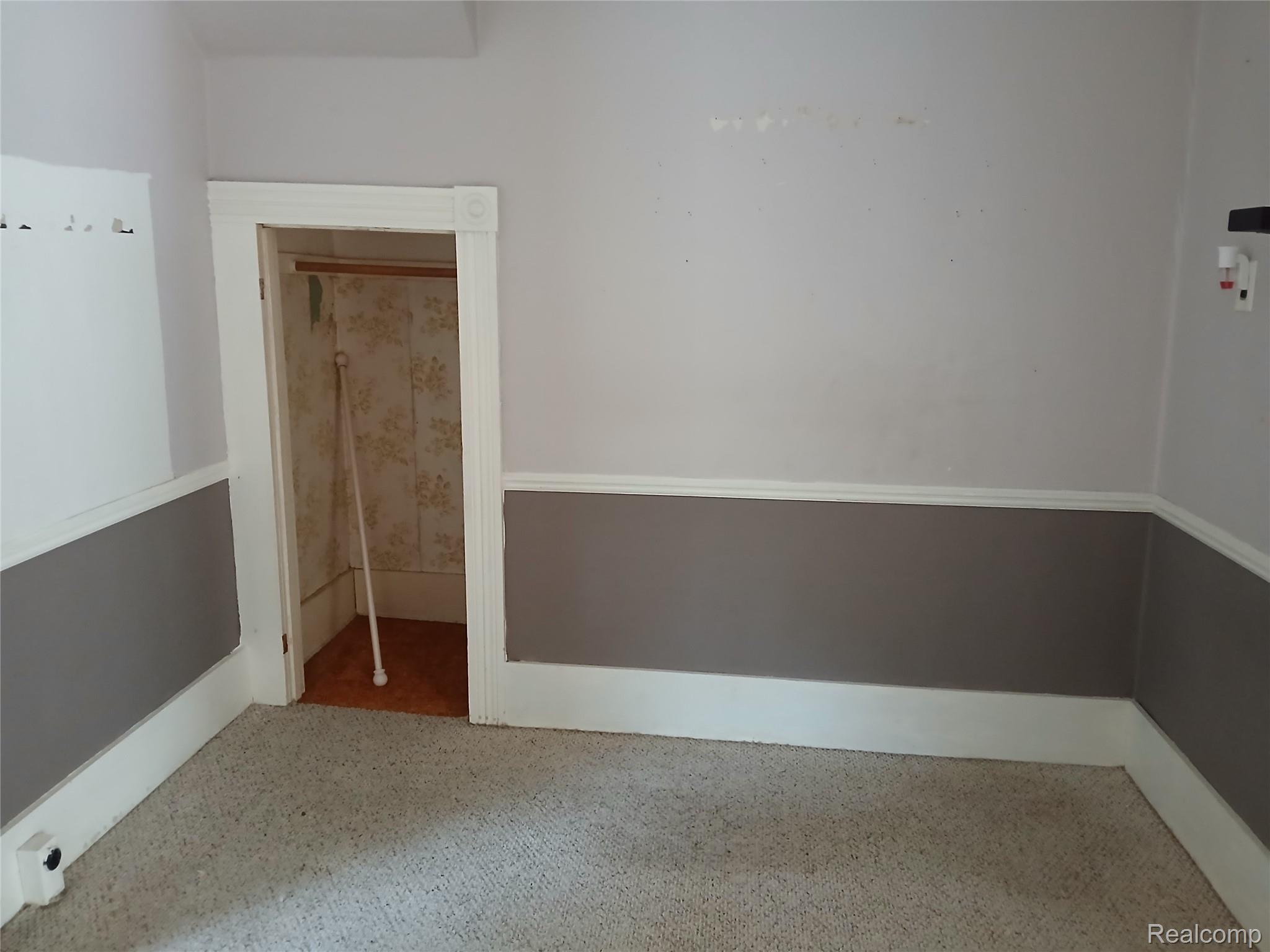 129 E Congress Street Property Photo 14