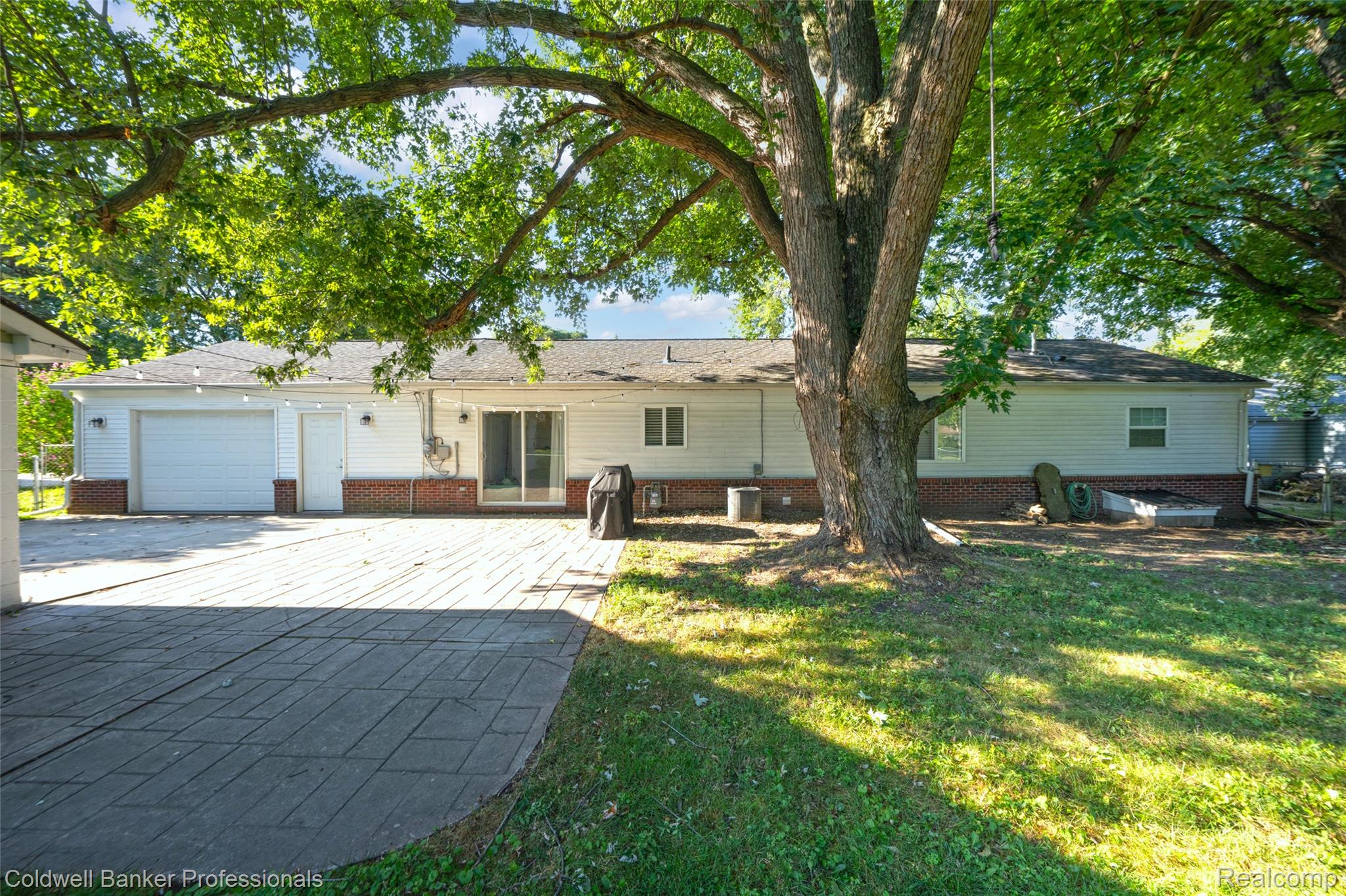 5475 Botsford Avenue Property Photo 41