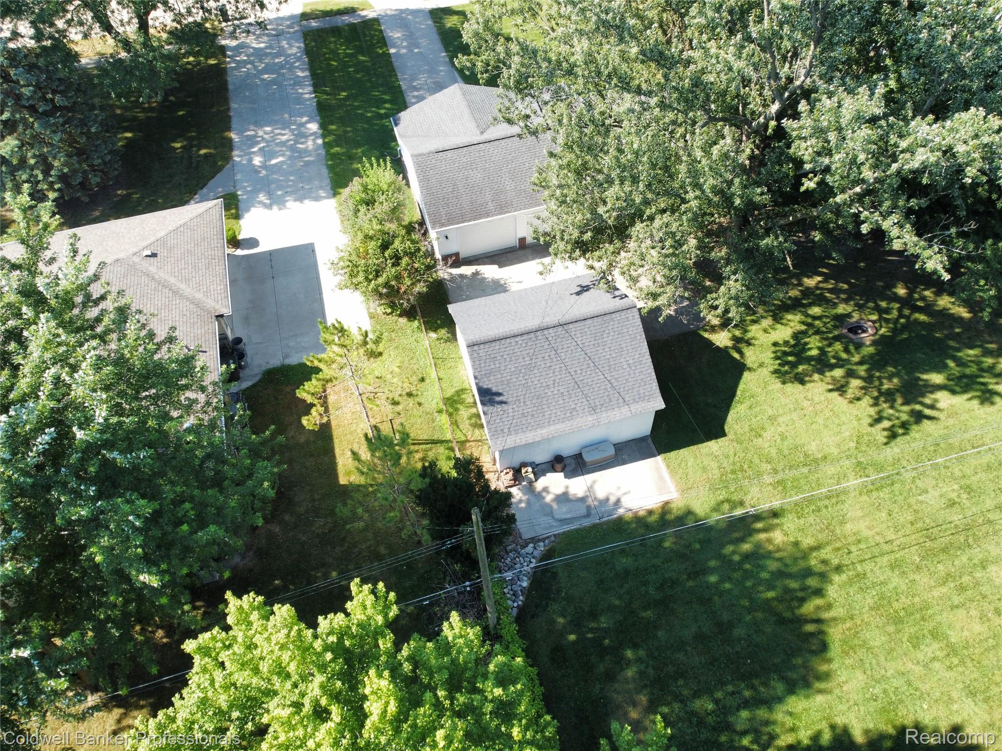 5475 Botsford Avenue Property Photo 45