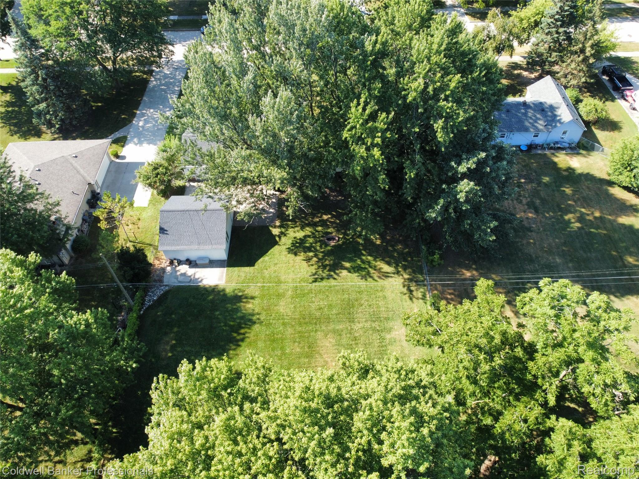 5475 Botsford Avenue Property Photo 46