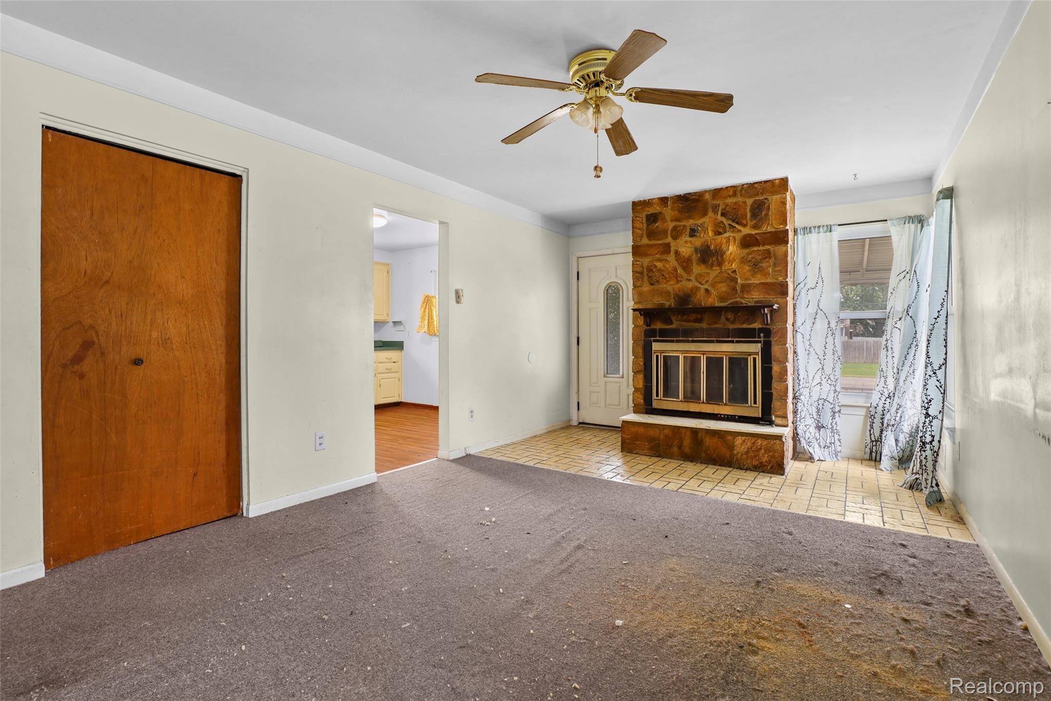22116 Wick Road Property Photo 13