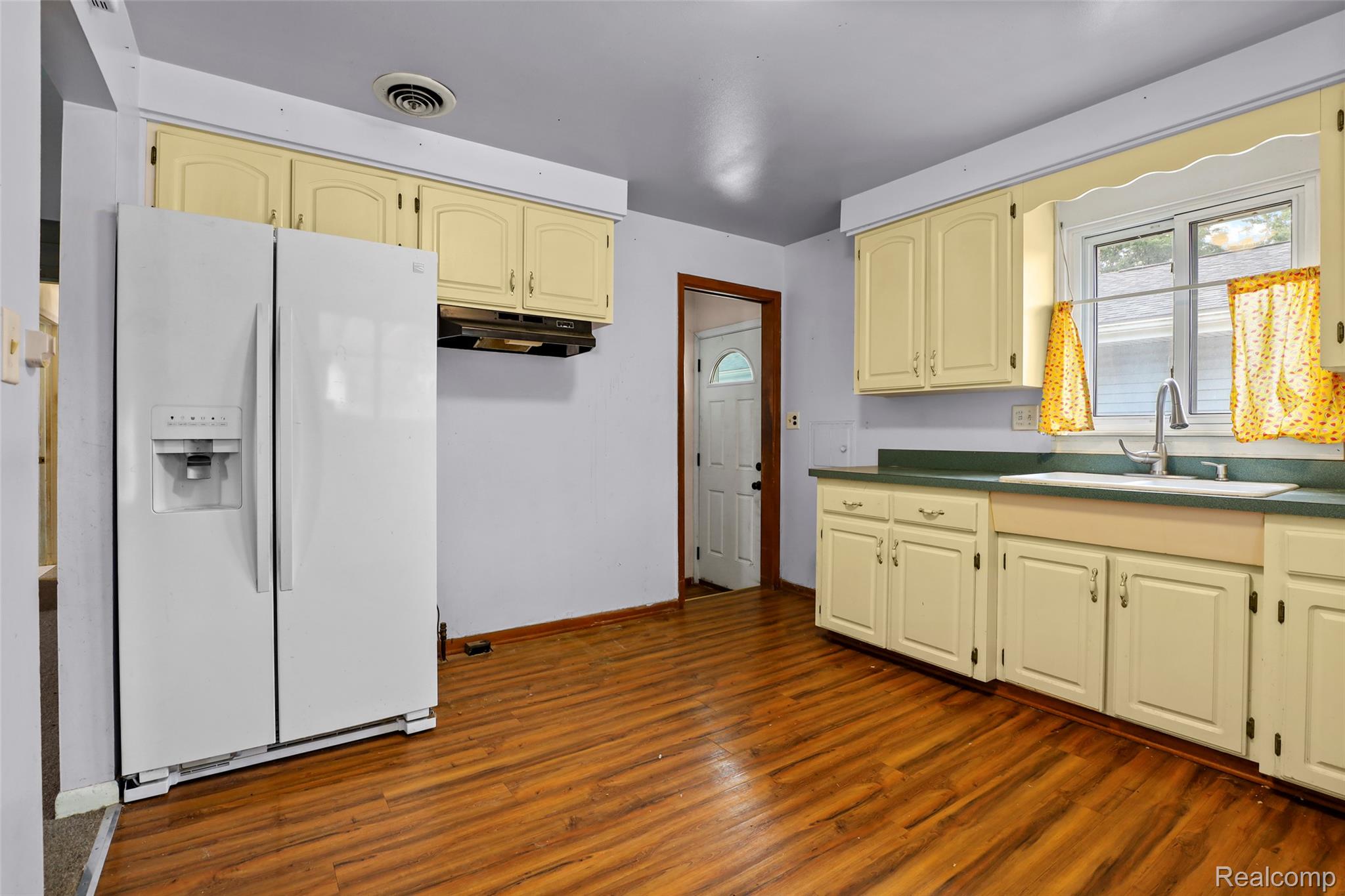 22116 Wick Road Property Photo 23