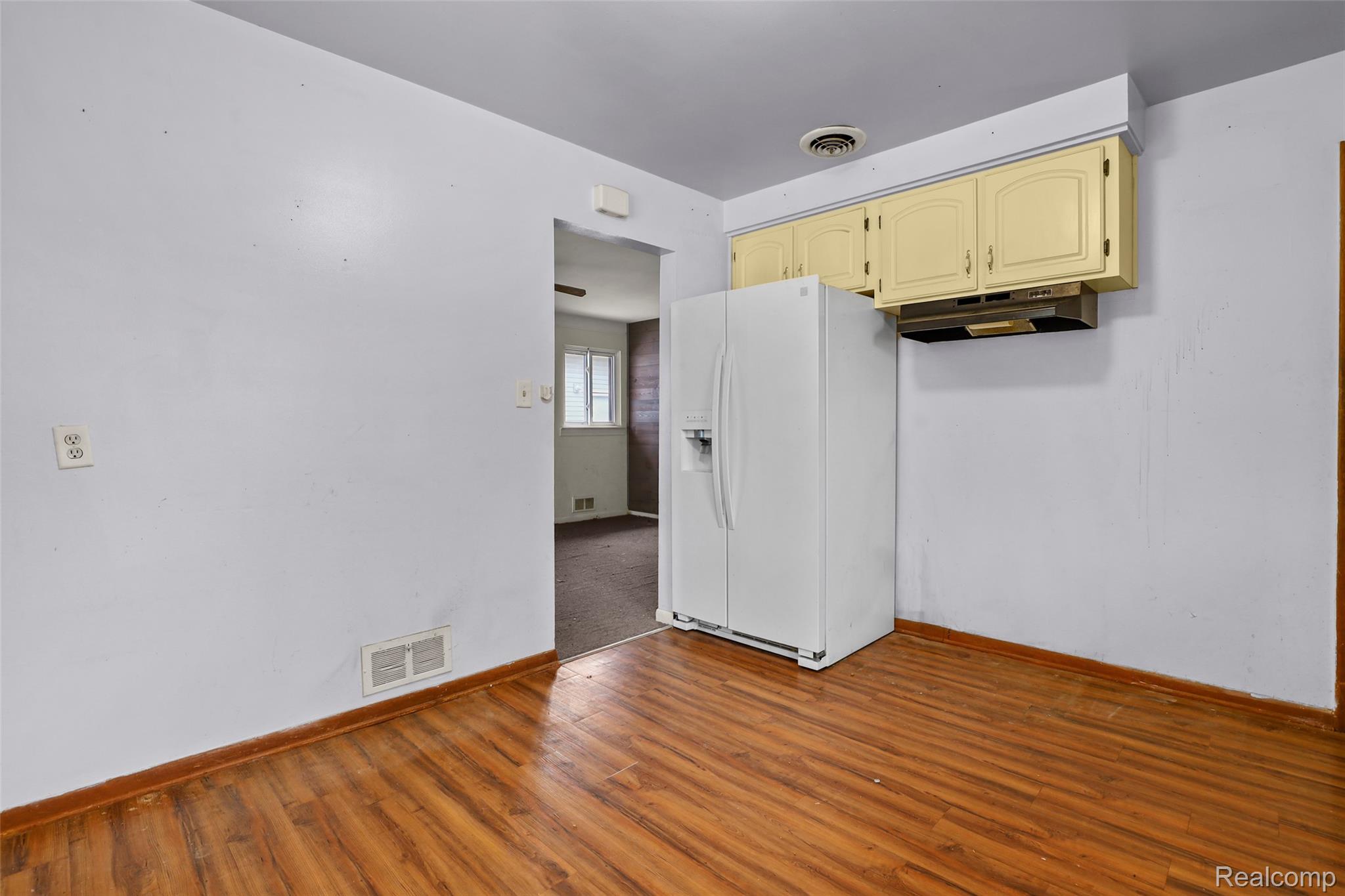 22116 Wick Road Property Photo 24