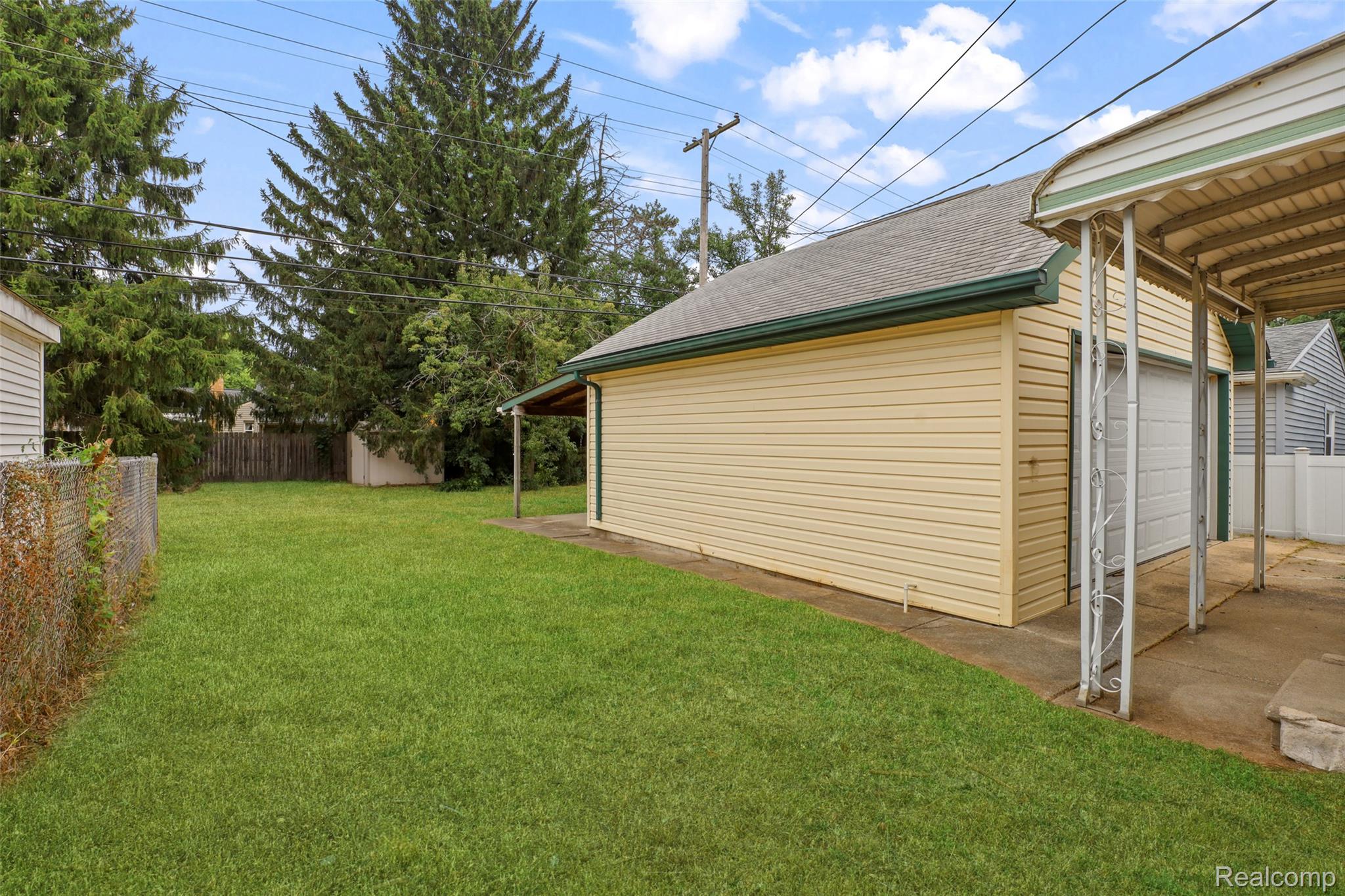 22116 Wick Road Property Photo 33