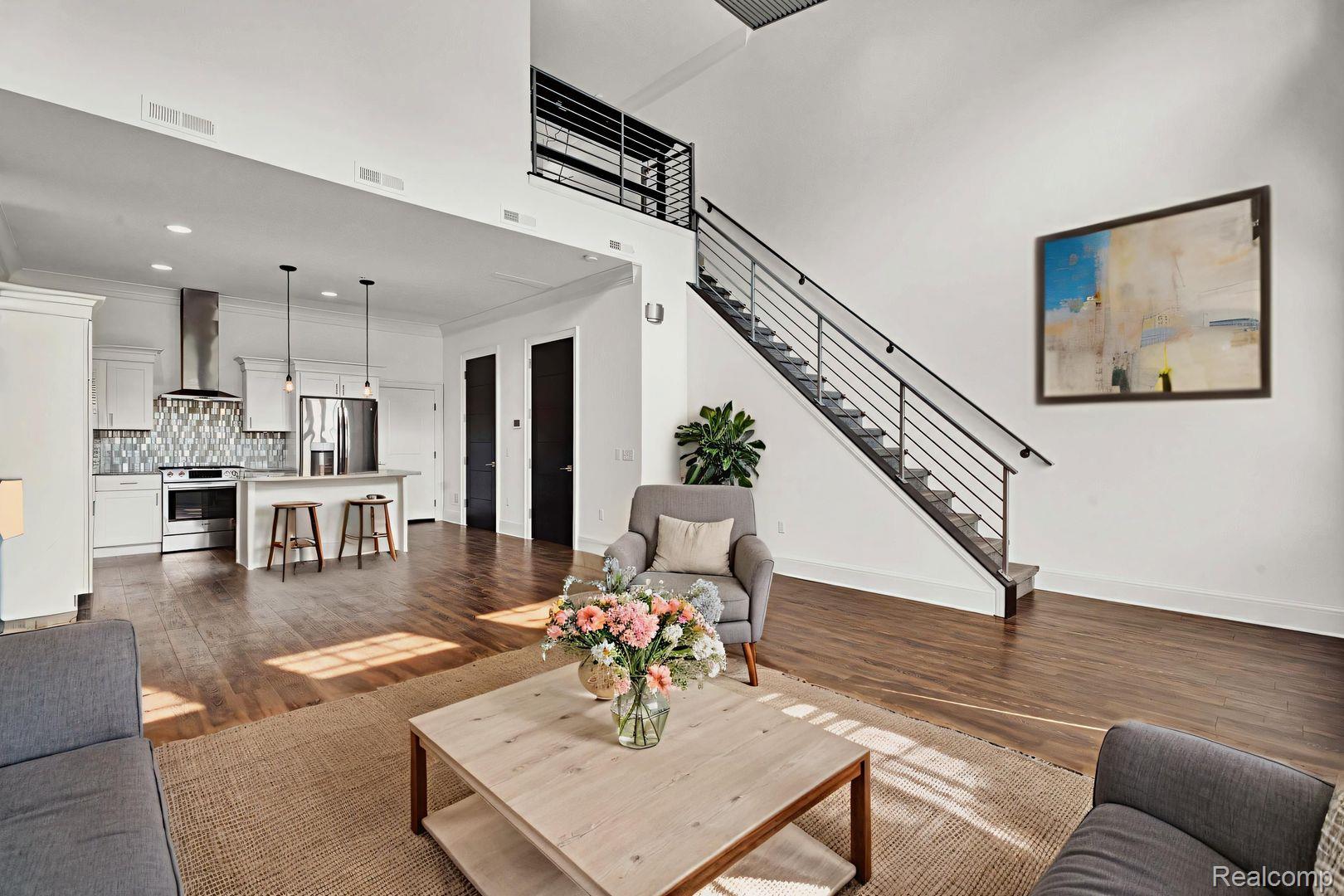 441 S Eton Property Photo 14