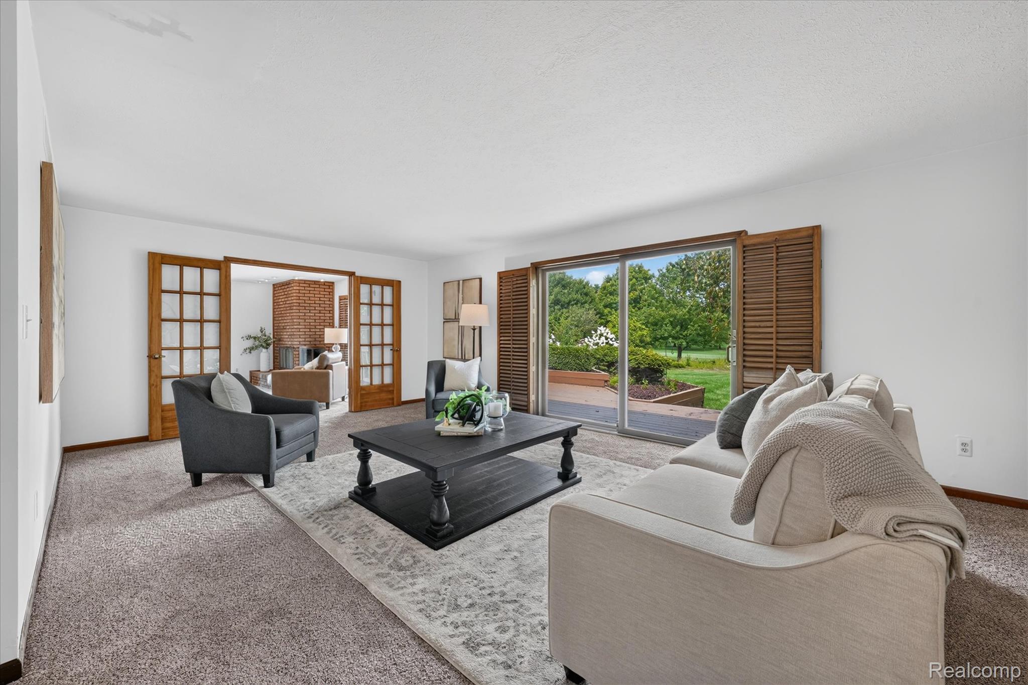 5461 Countryside Drive Property Photo 4