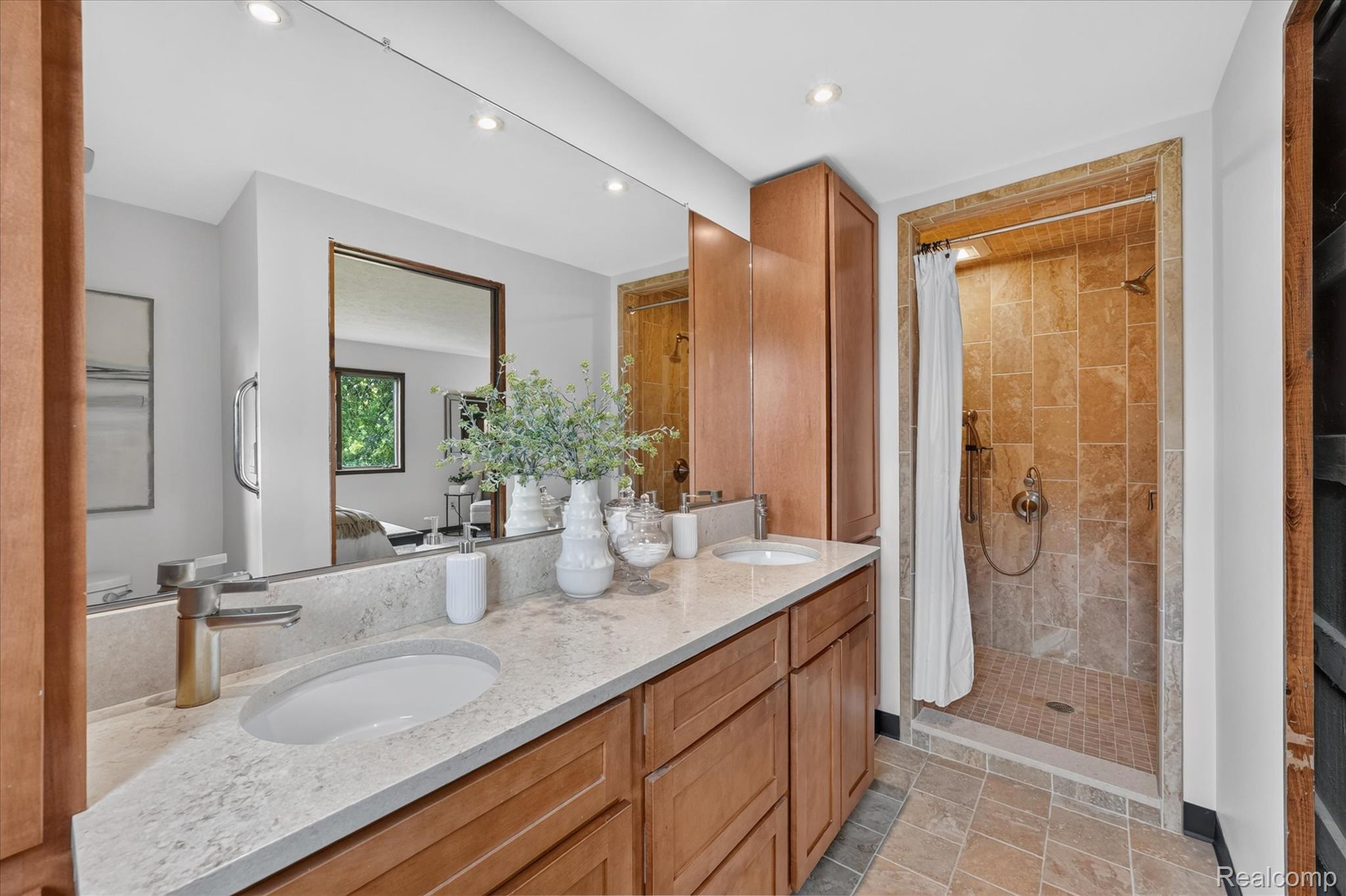 5461 Countryside Drive Property Photo 17