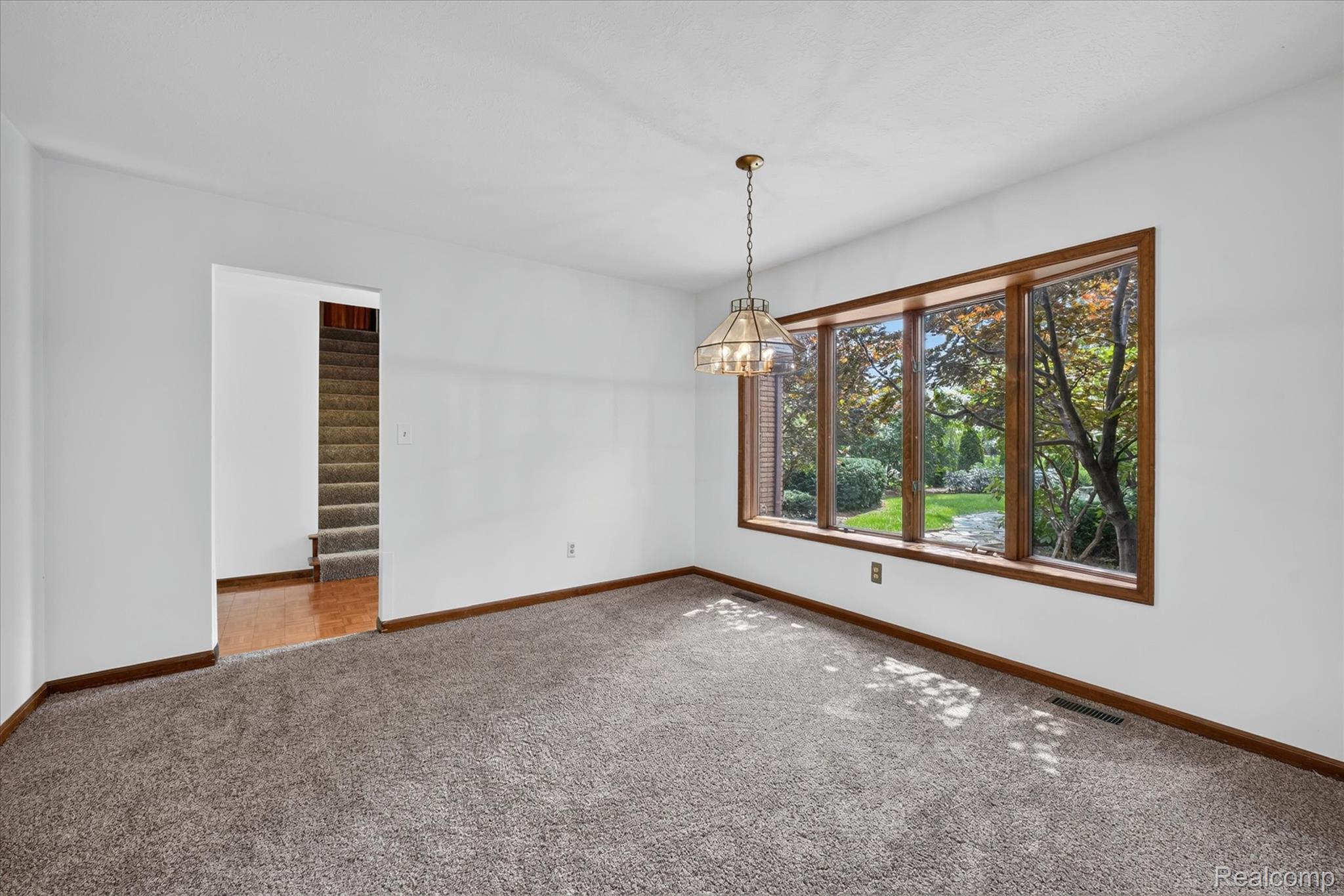 5461 Countryside Drive Property Photo 19