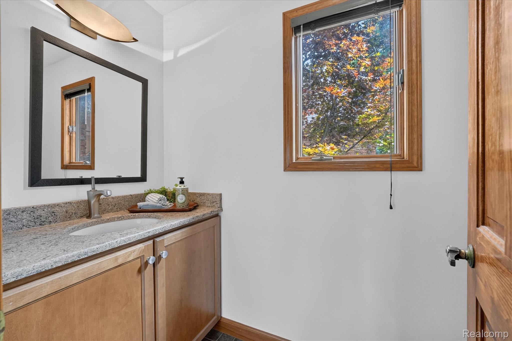 5461 Countryside Drive Property Photo 30
