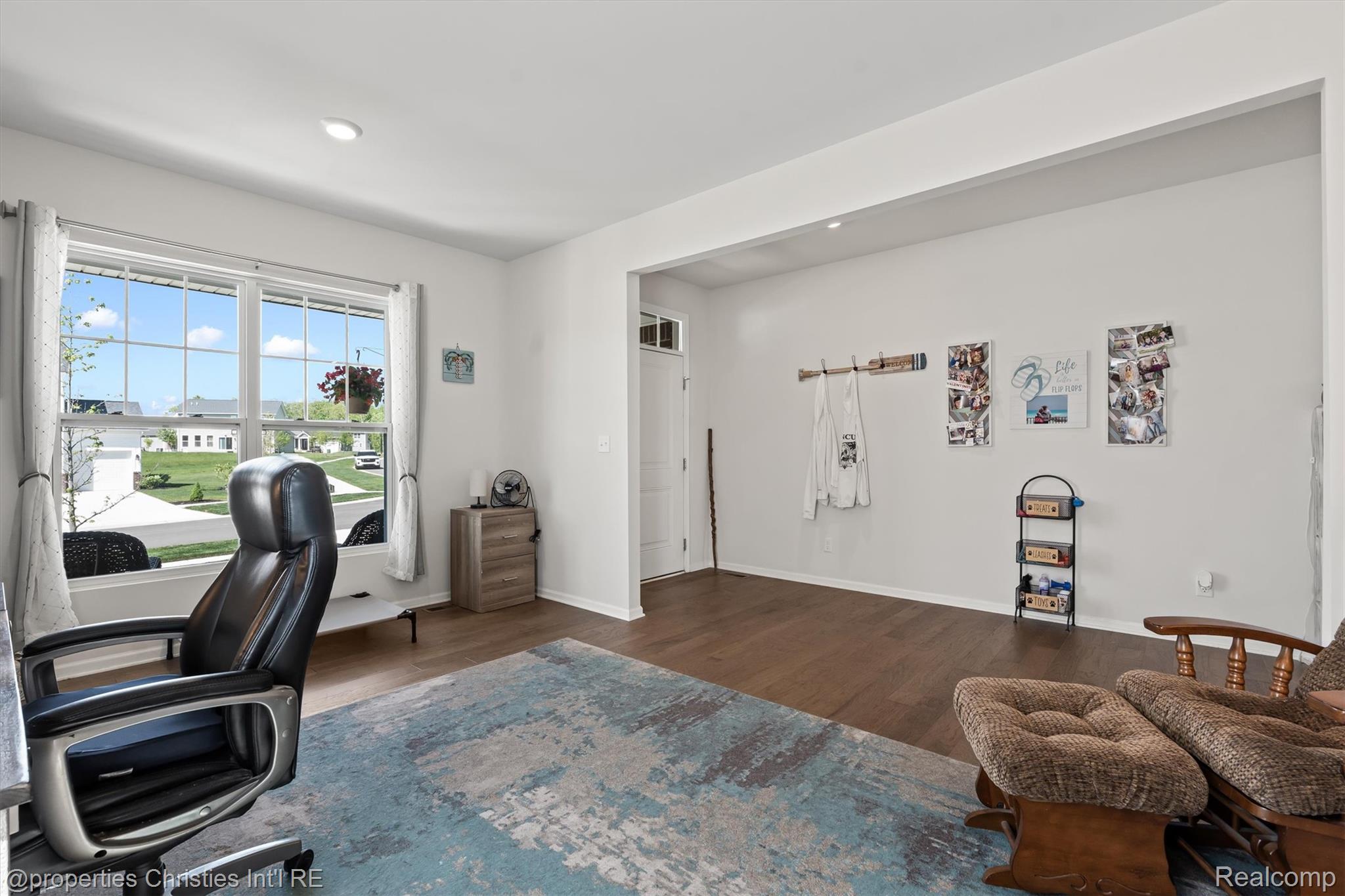 2721 Maize Loop Property Photo 8