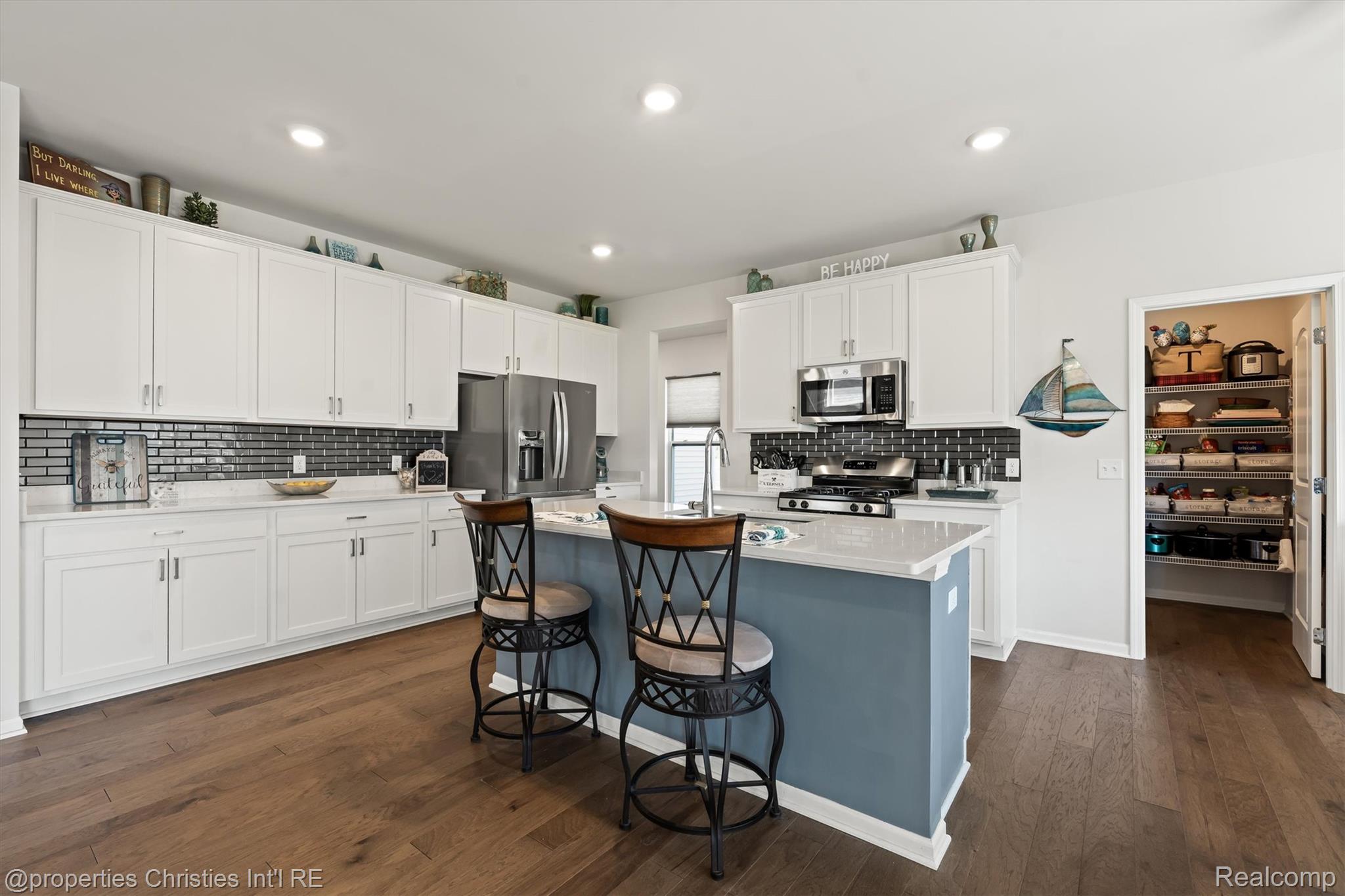 2721 Maize Loop Property Photo 11