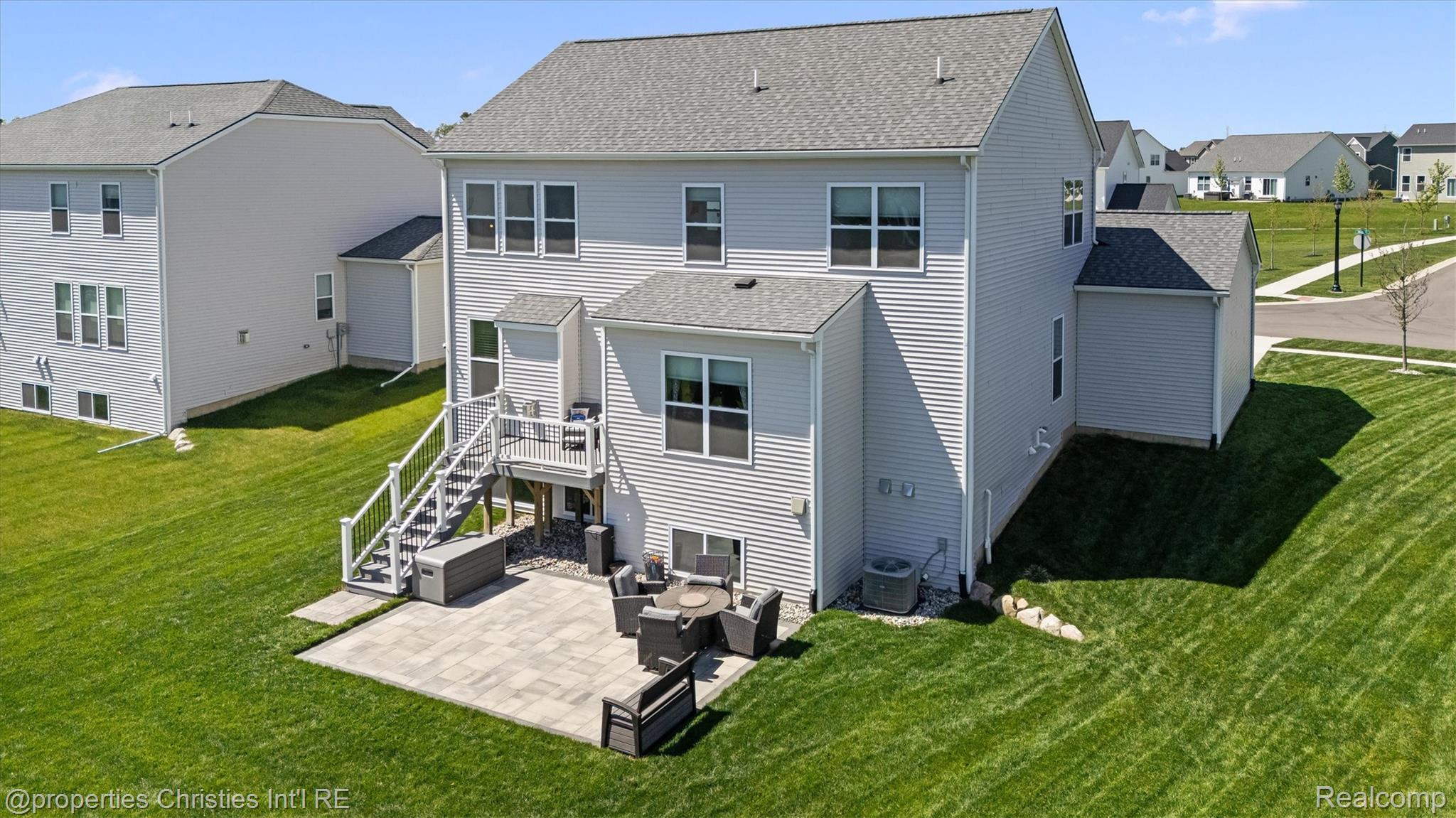 2721 Maize Loop Property Photo 42