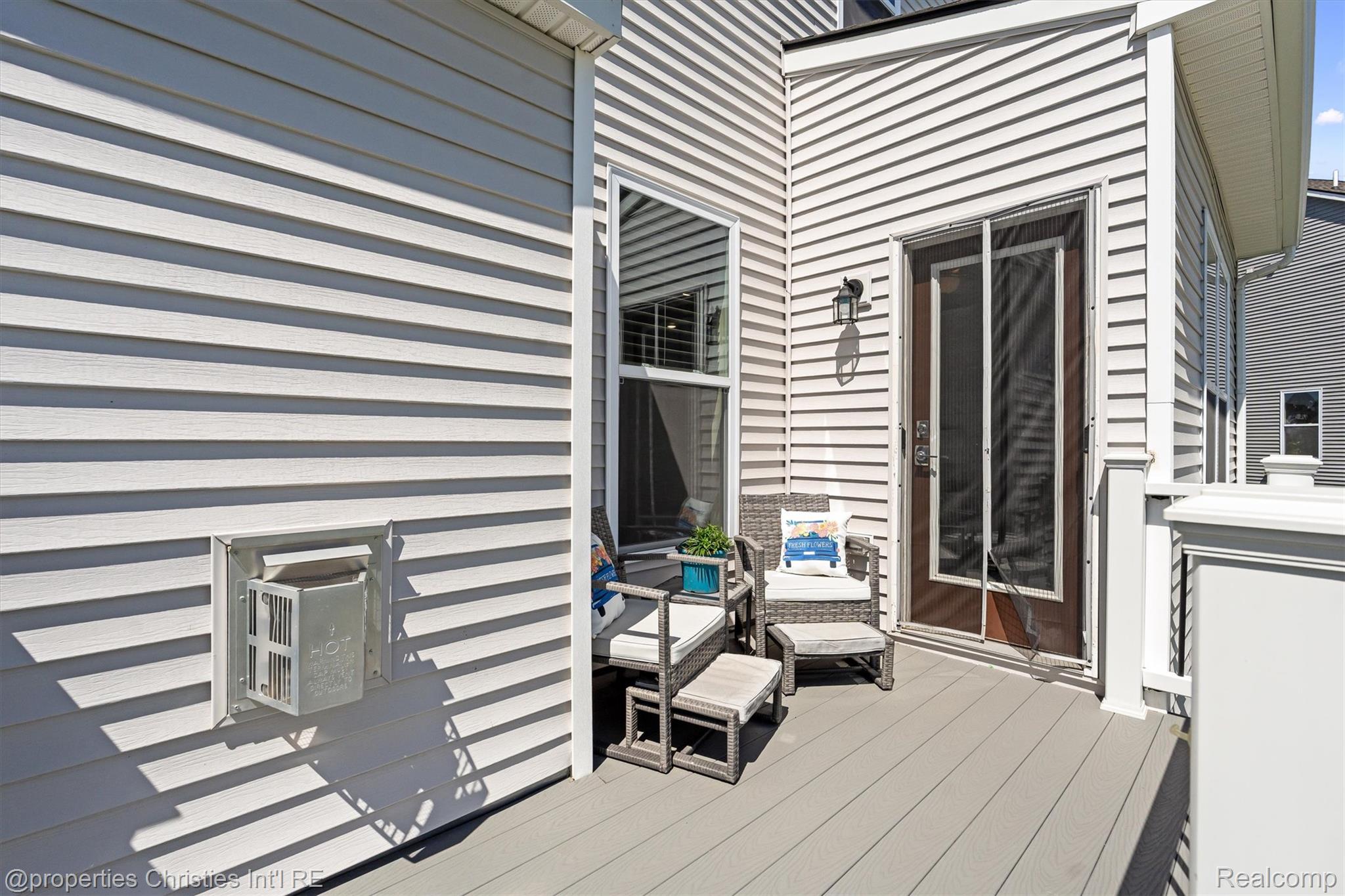2721 Maize Loop Property Photo 44