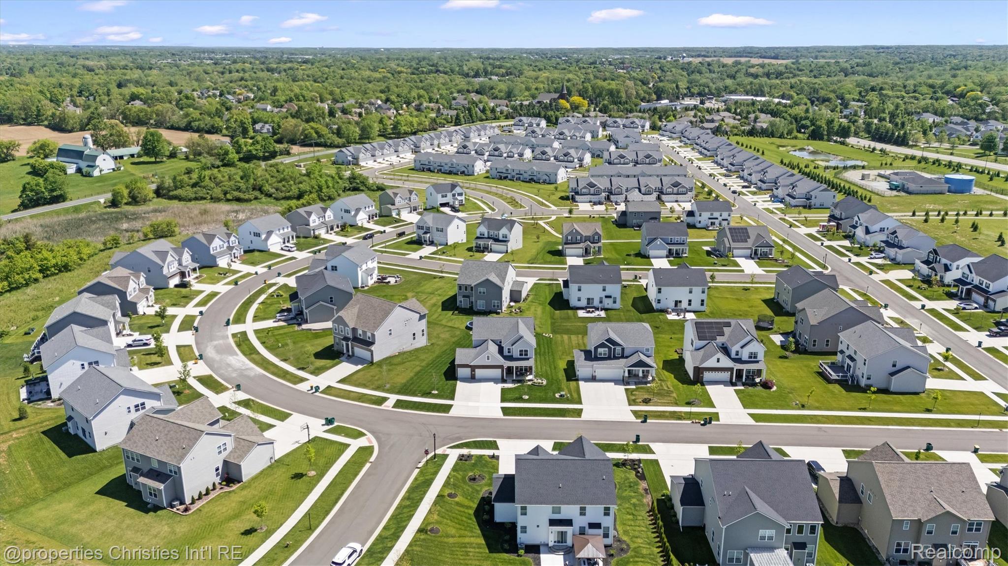2721 Maize Loop Property Photo 49