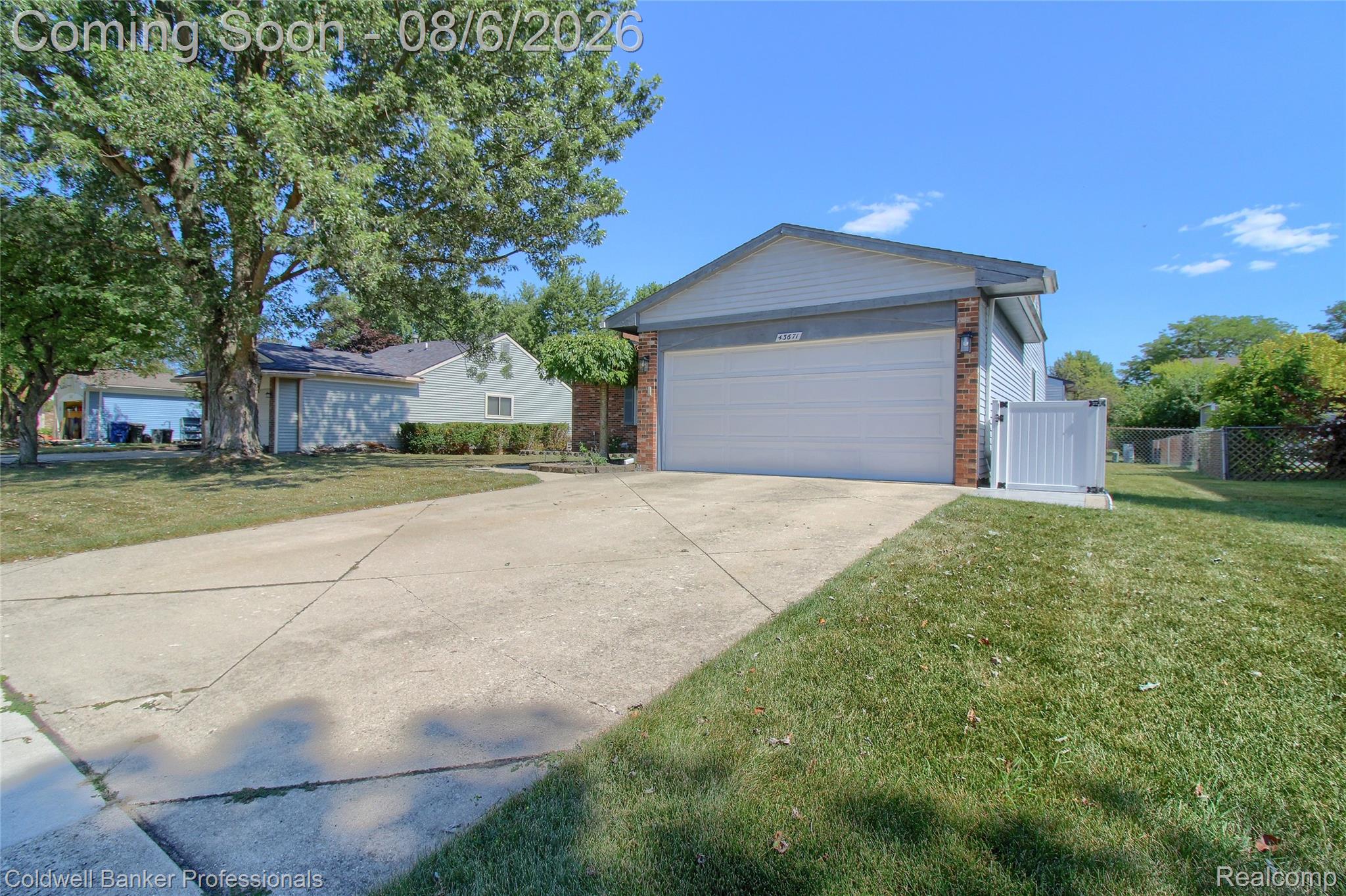 43671 Emrick Drive Property Photo 3
