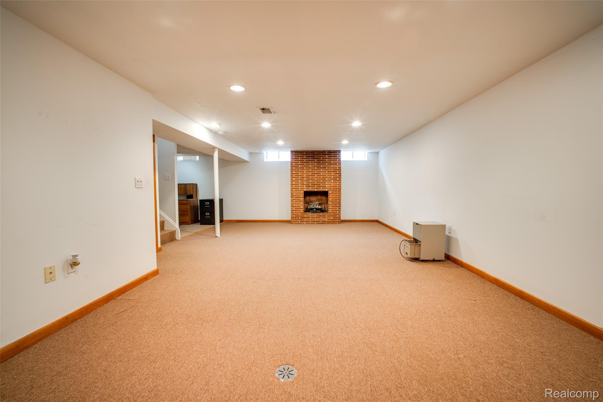 29505 Milton Avenue Property Photo 20