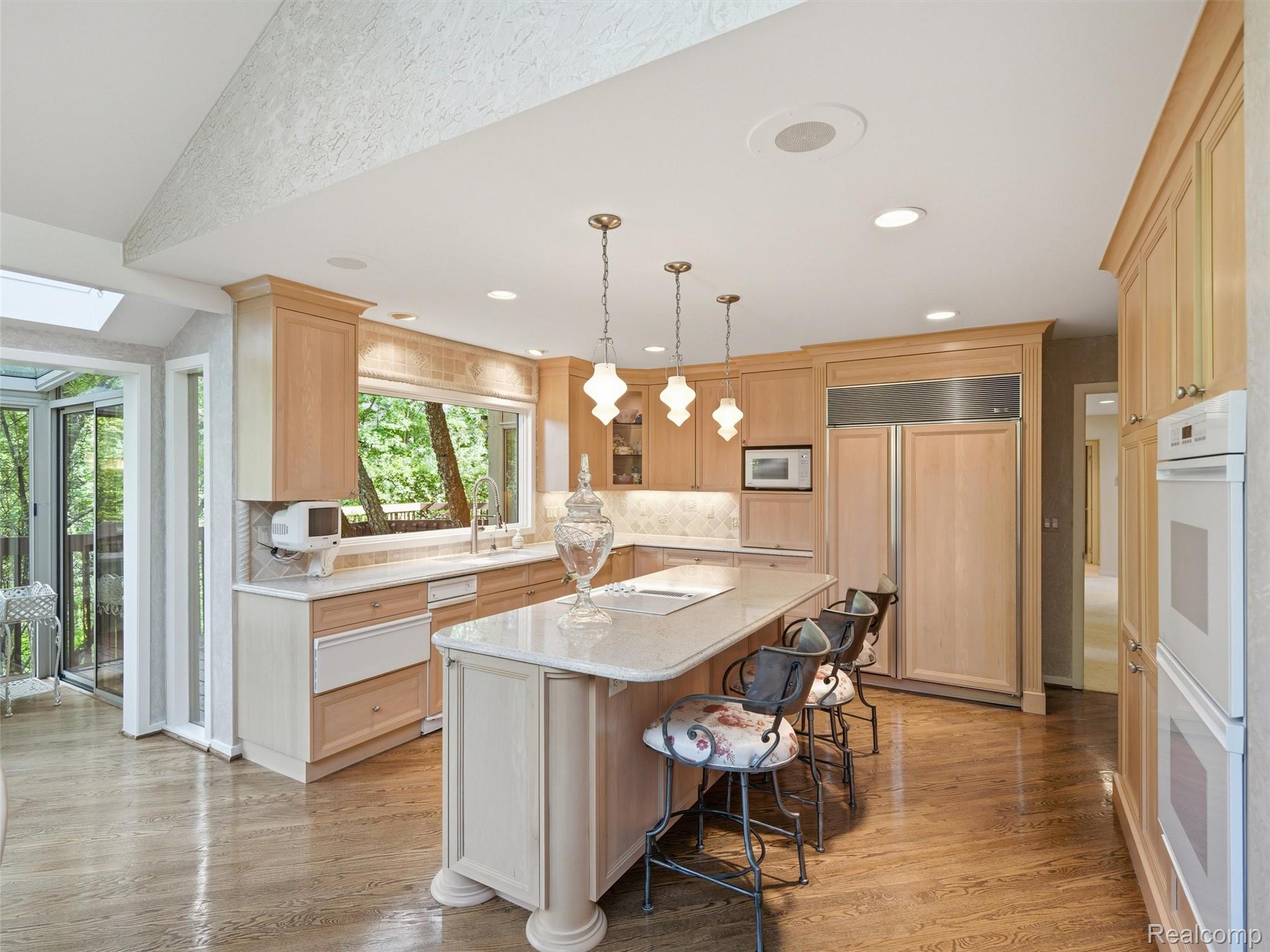 4751 Rolling Ridge Road Property Photo 14
