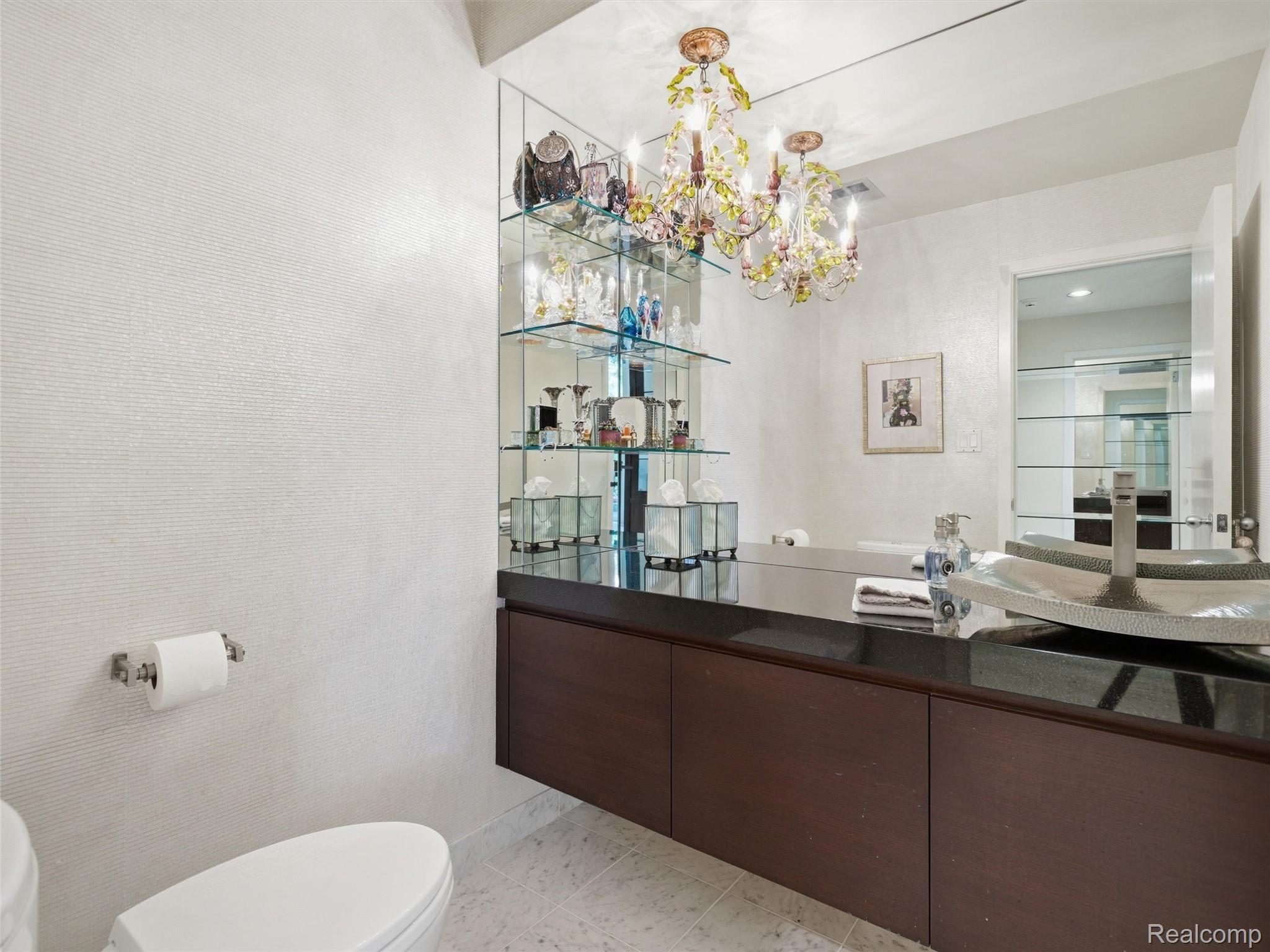 4751 Rolling Ridge Road Property Photo 19