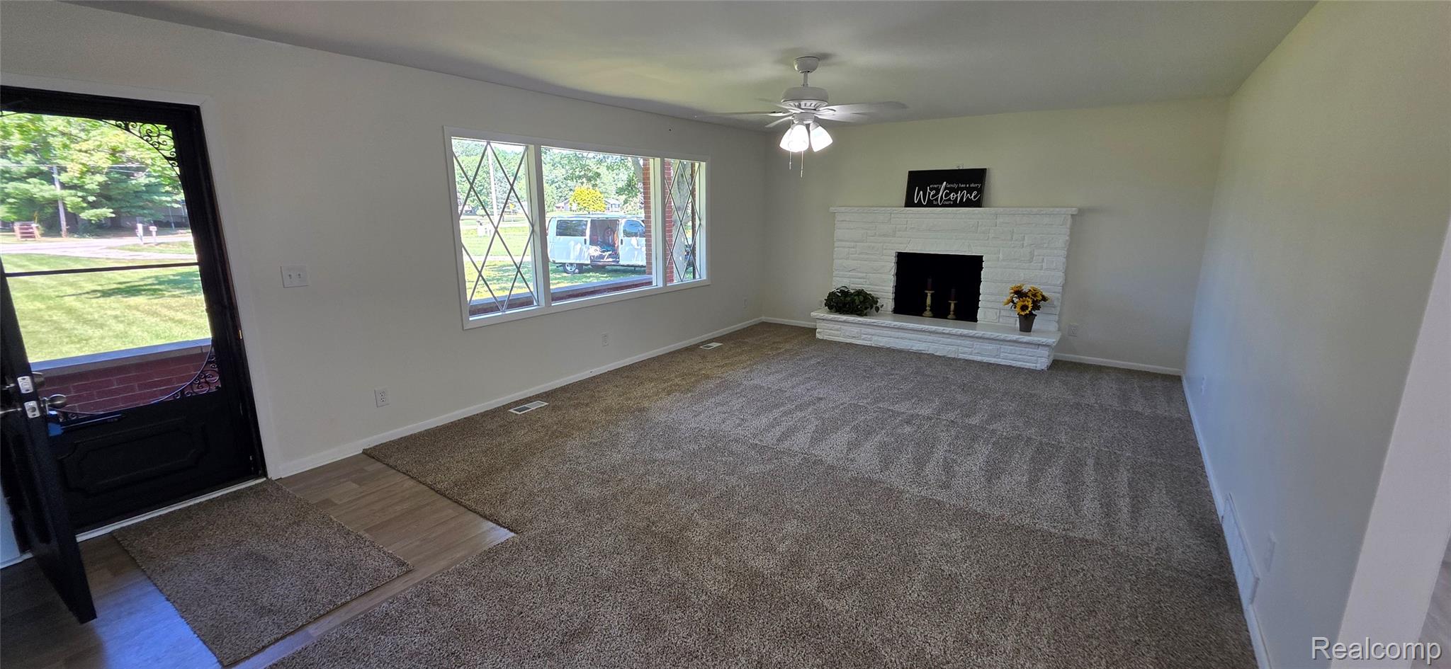 4363 W Dodge Road Property Photo 5