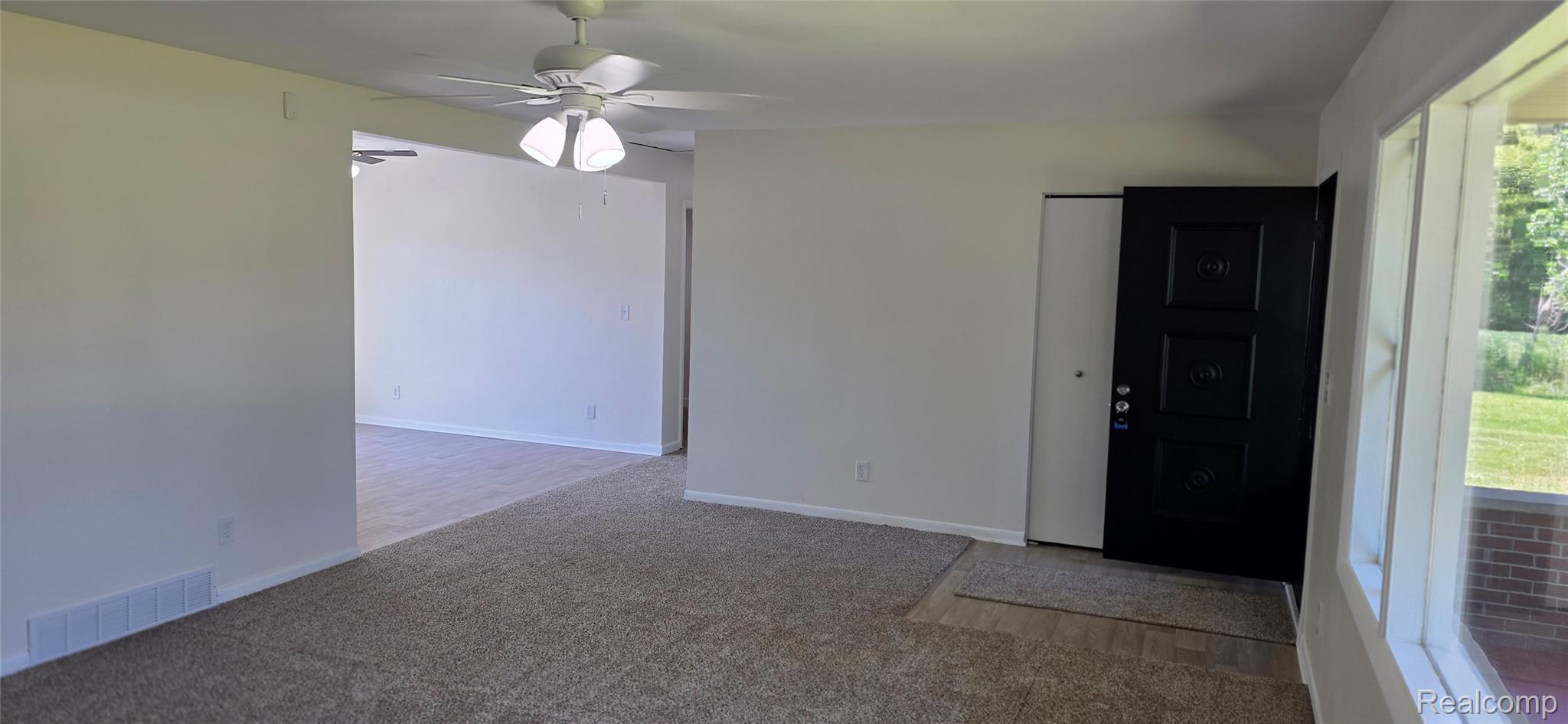 4363 W Dodge Road Property Photo 7