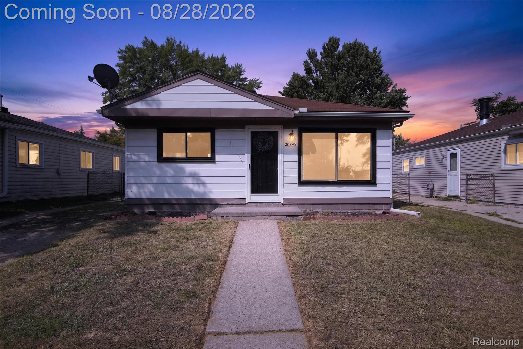 20349 Floral Street Property Photo 1