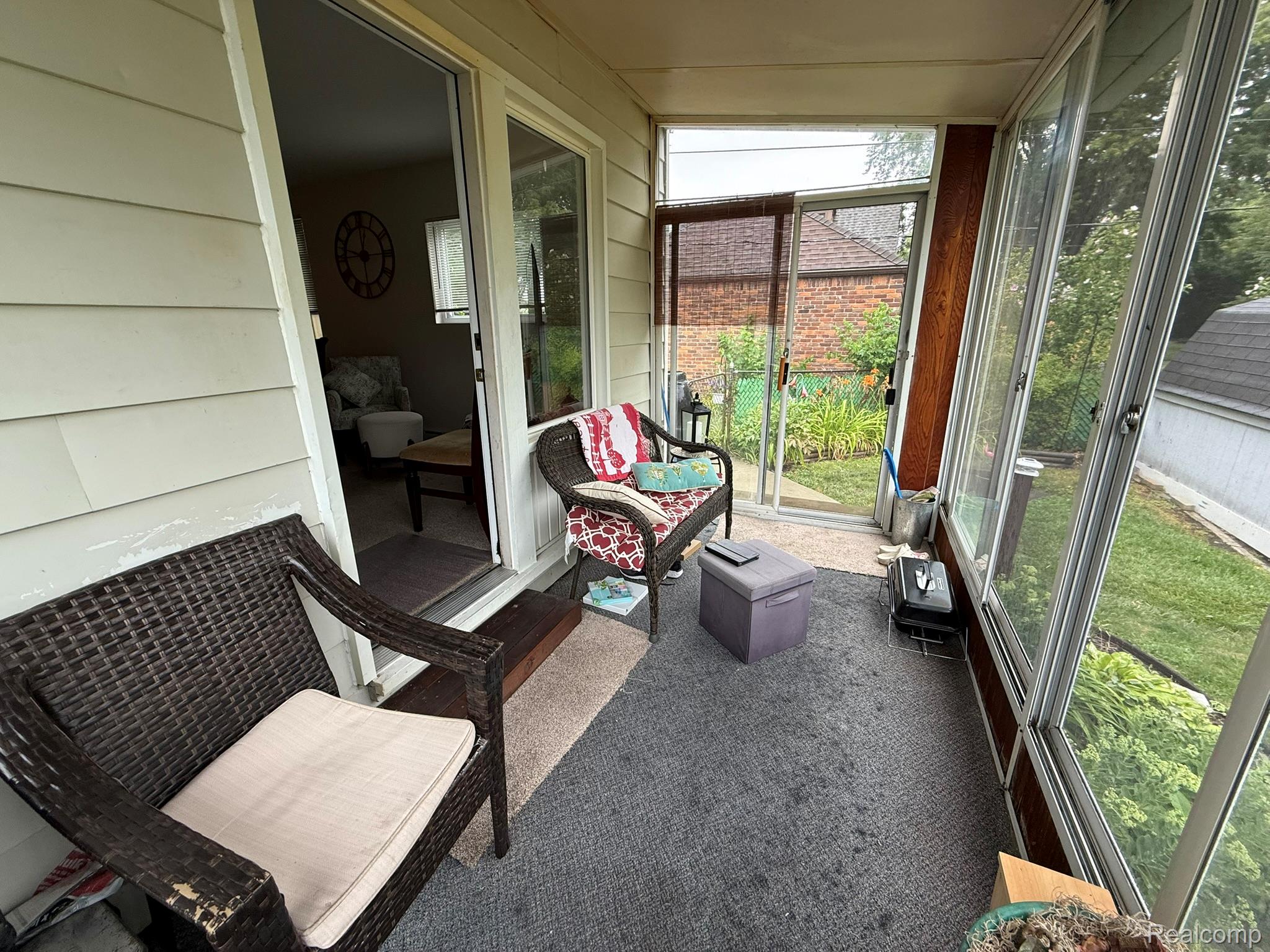 22225 Saint Gertrude Street Property Photo 17