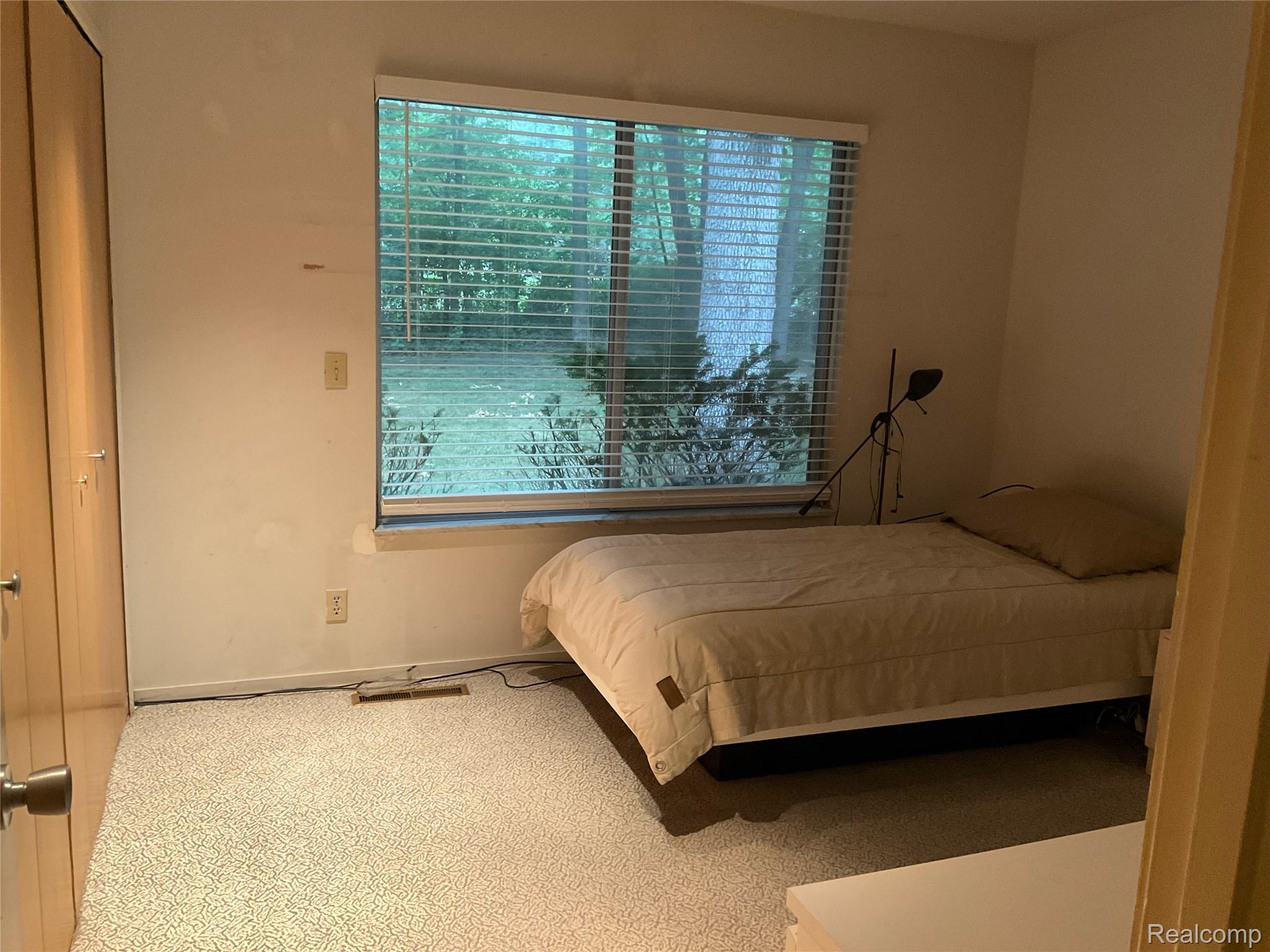 9302 Green Tree Drive Property Photo 29
