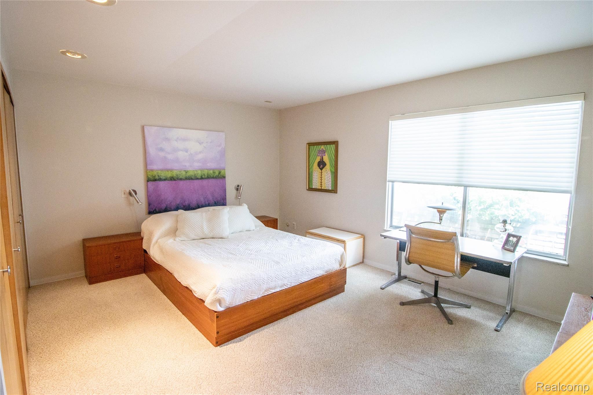 9302 Green Tree Drive Property Photo 33