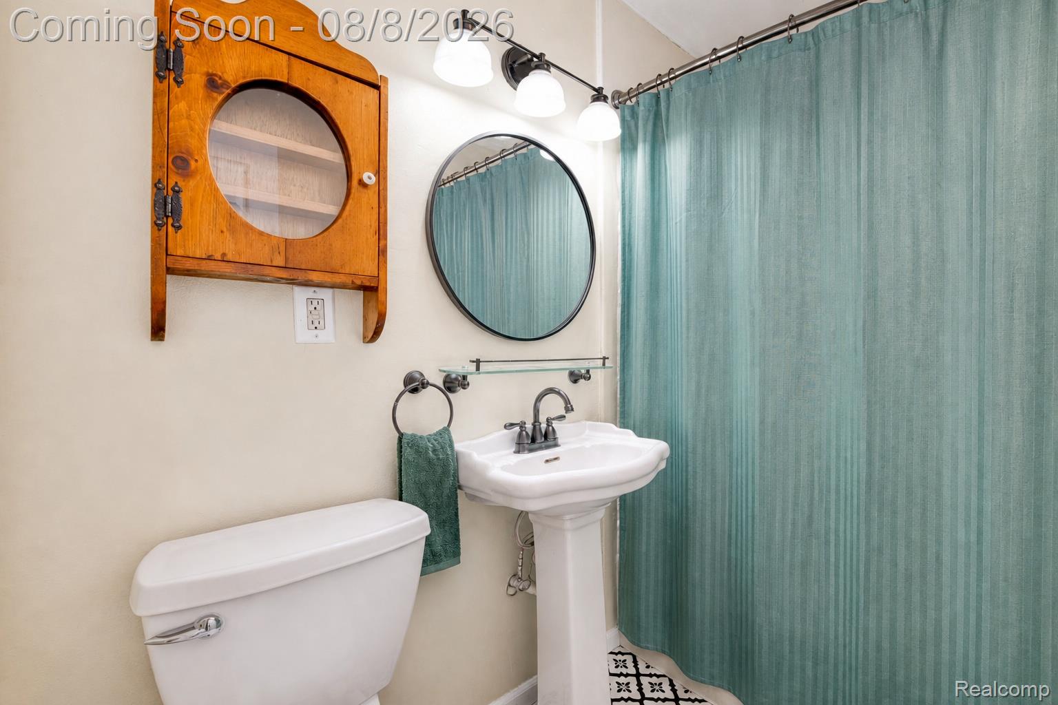1105 Hasper Drive Property Photo 3