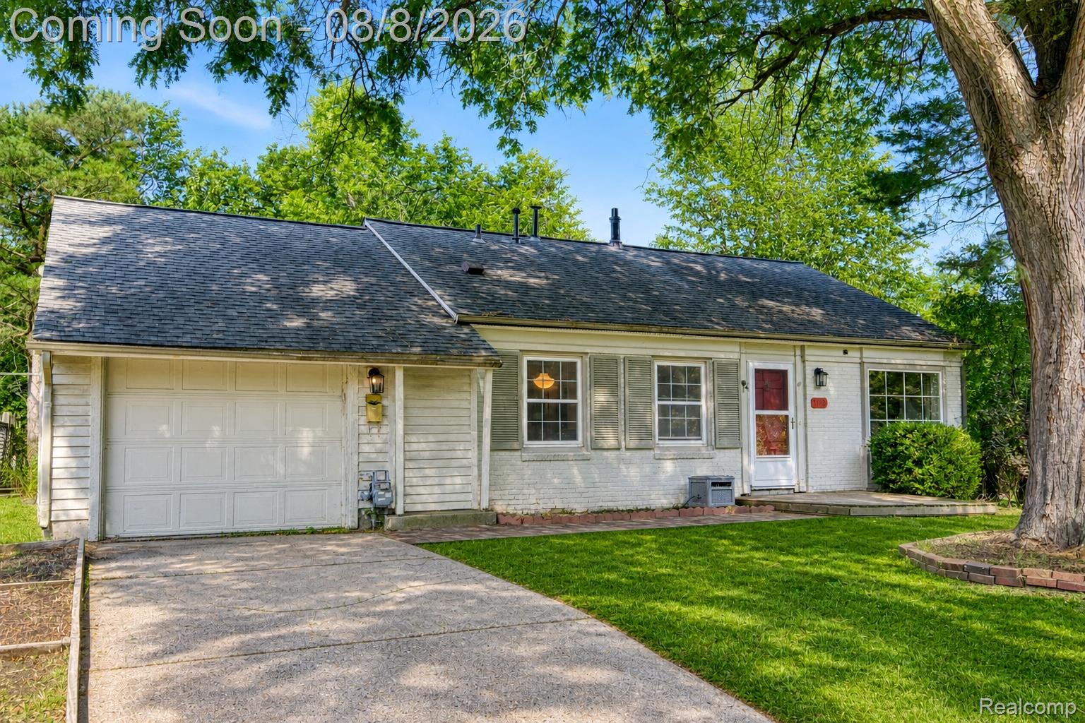 1105 Hasper Drive Property Photo 5