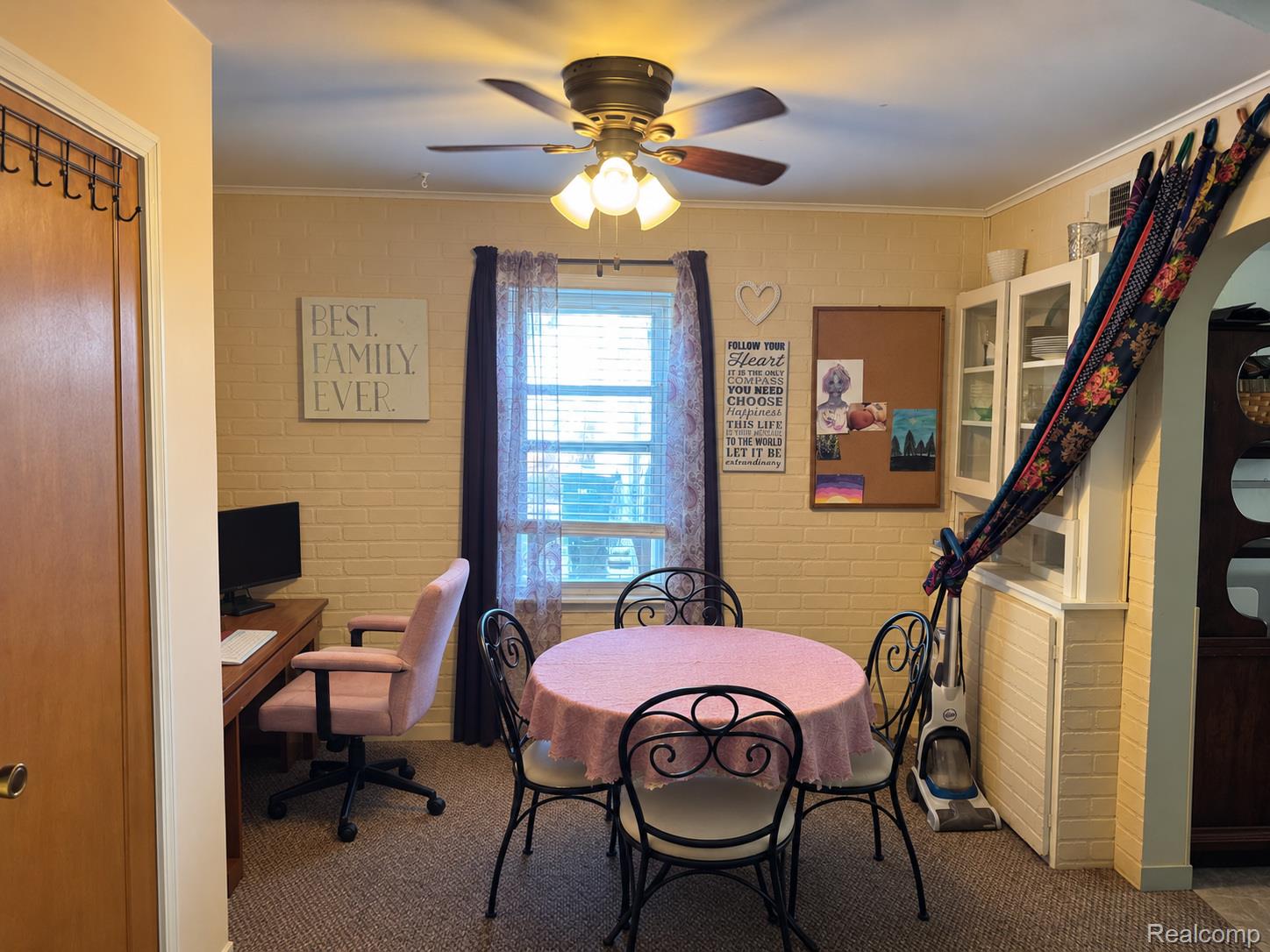 574 Wilson Avenue Property Photo 2
