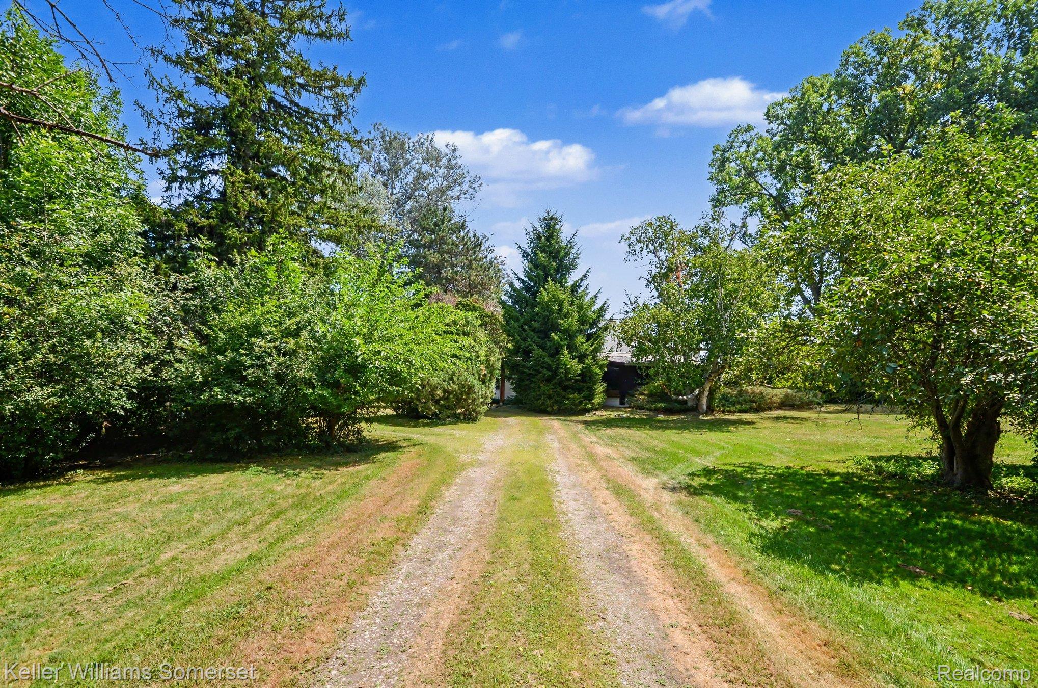 6920 Coolidge Highway Property Photo 26