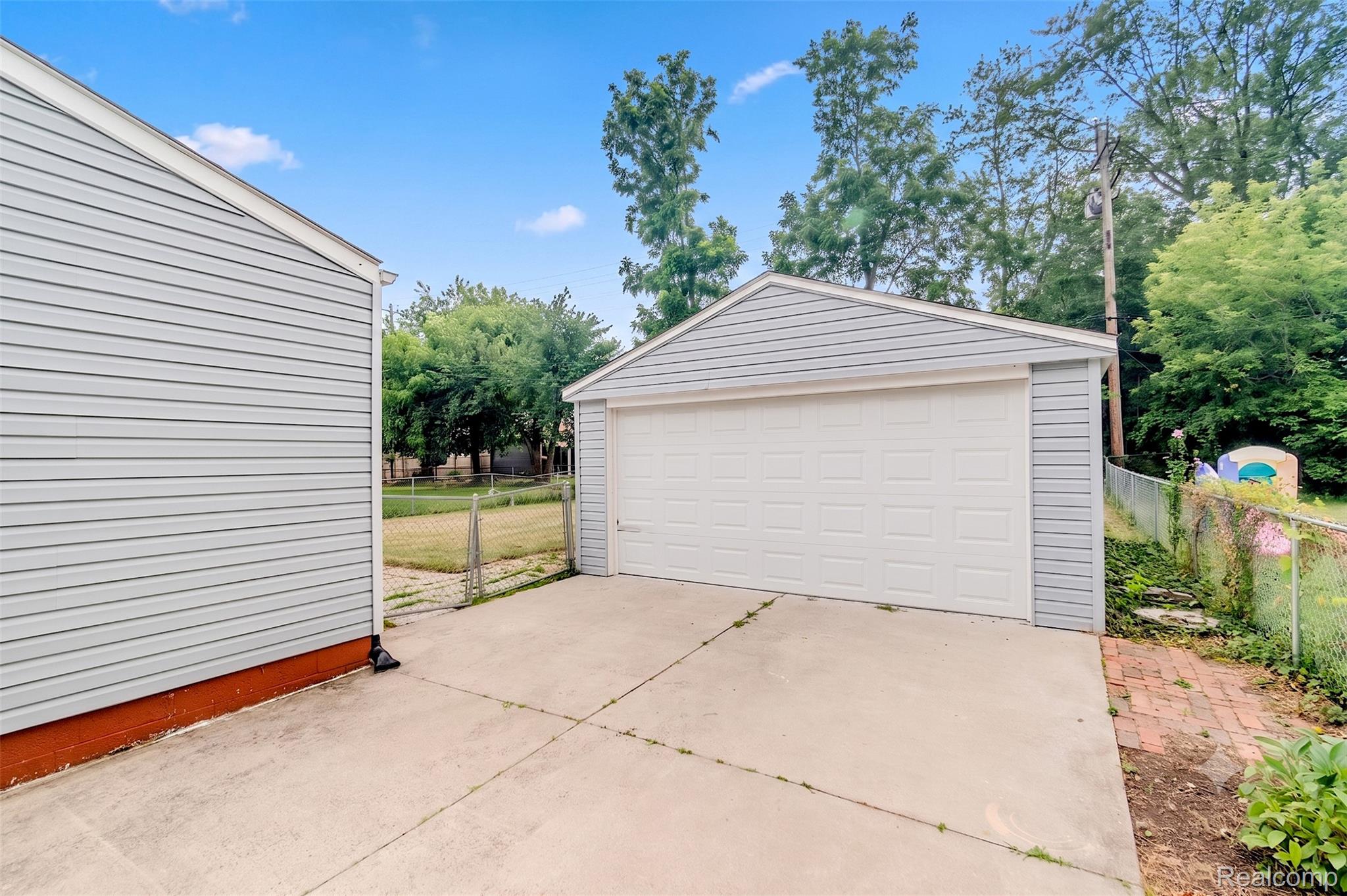 4709 Mankato Avenue Property Photo 15