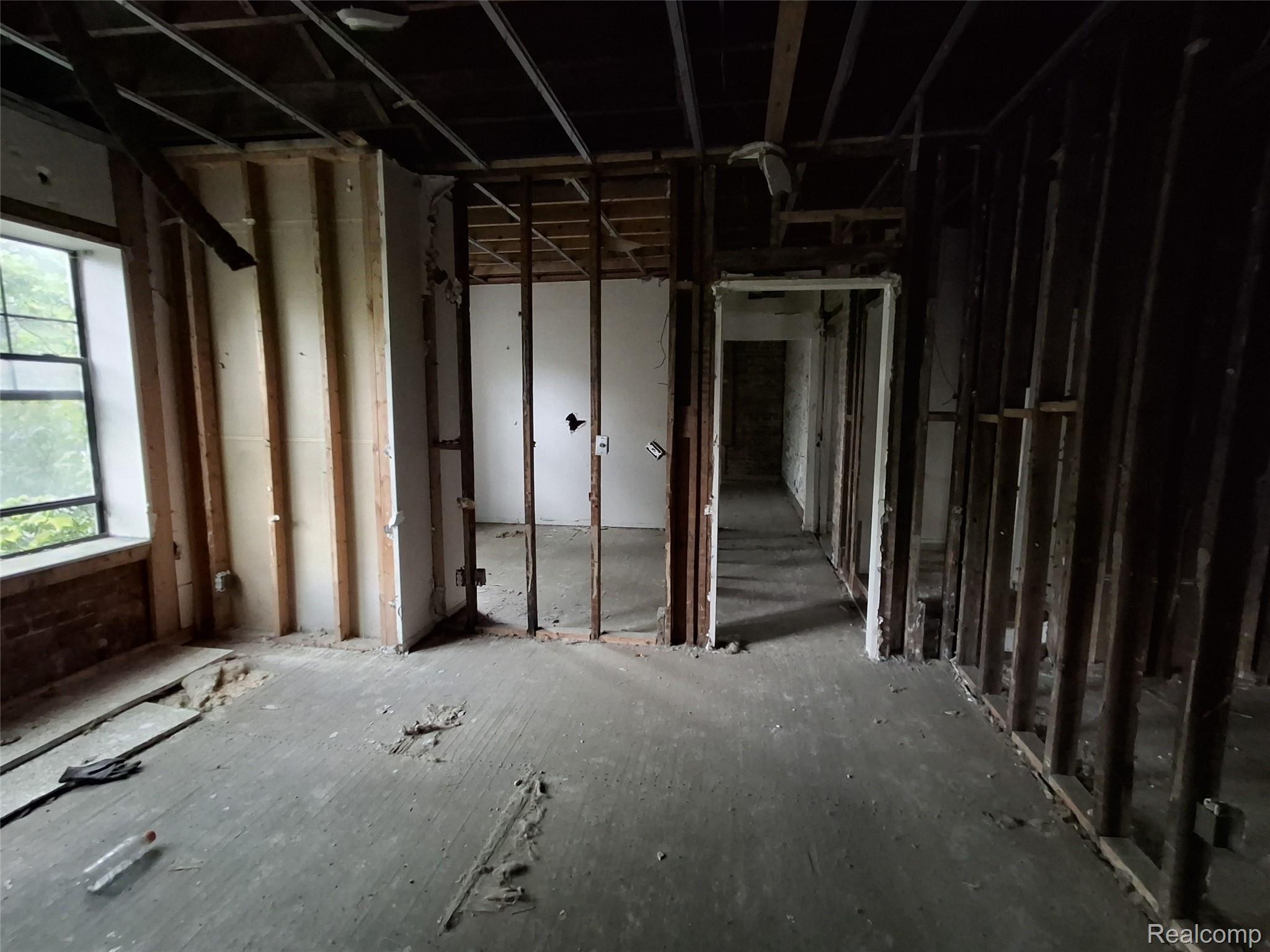 3931 Mcgraw Street Property Photo 25