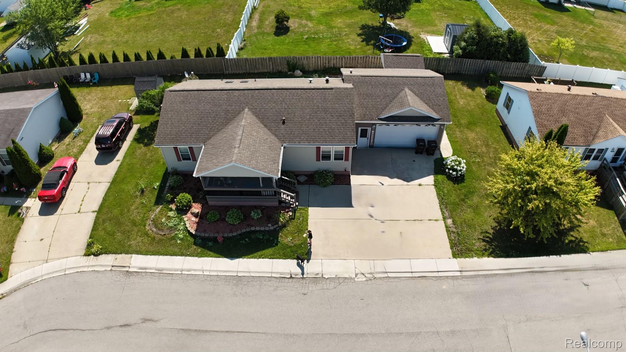 815 Jacobs Landing Property Photo 32